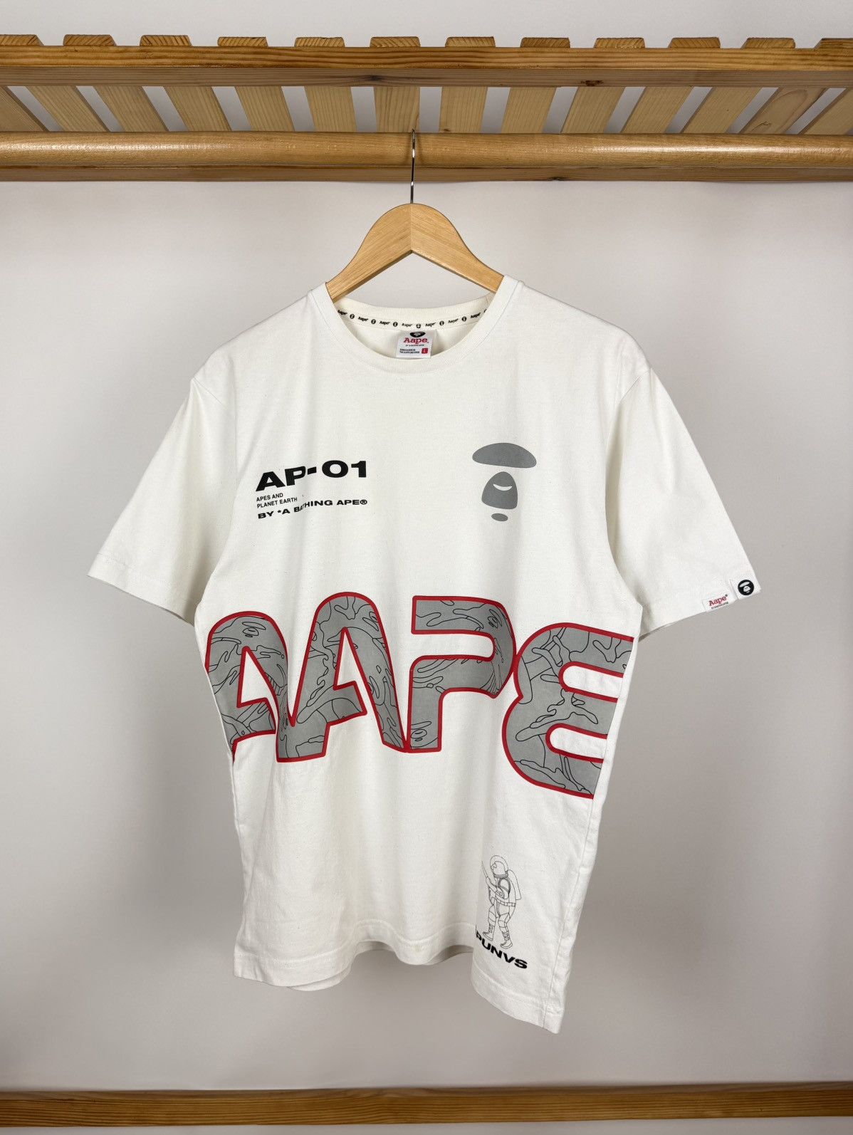 Aape Aape by A Bathing Ape Graphic Print Crew Neck T-Shirt Size L Size US L / EU 52-54 / 3 - 1 Thumbnail