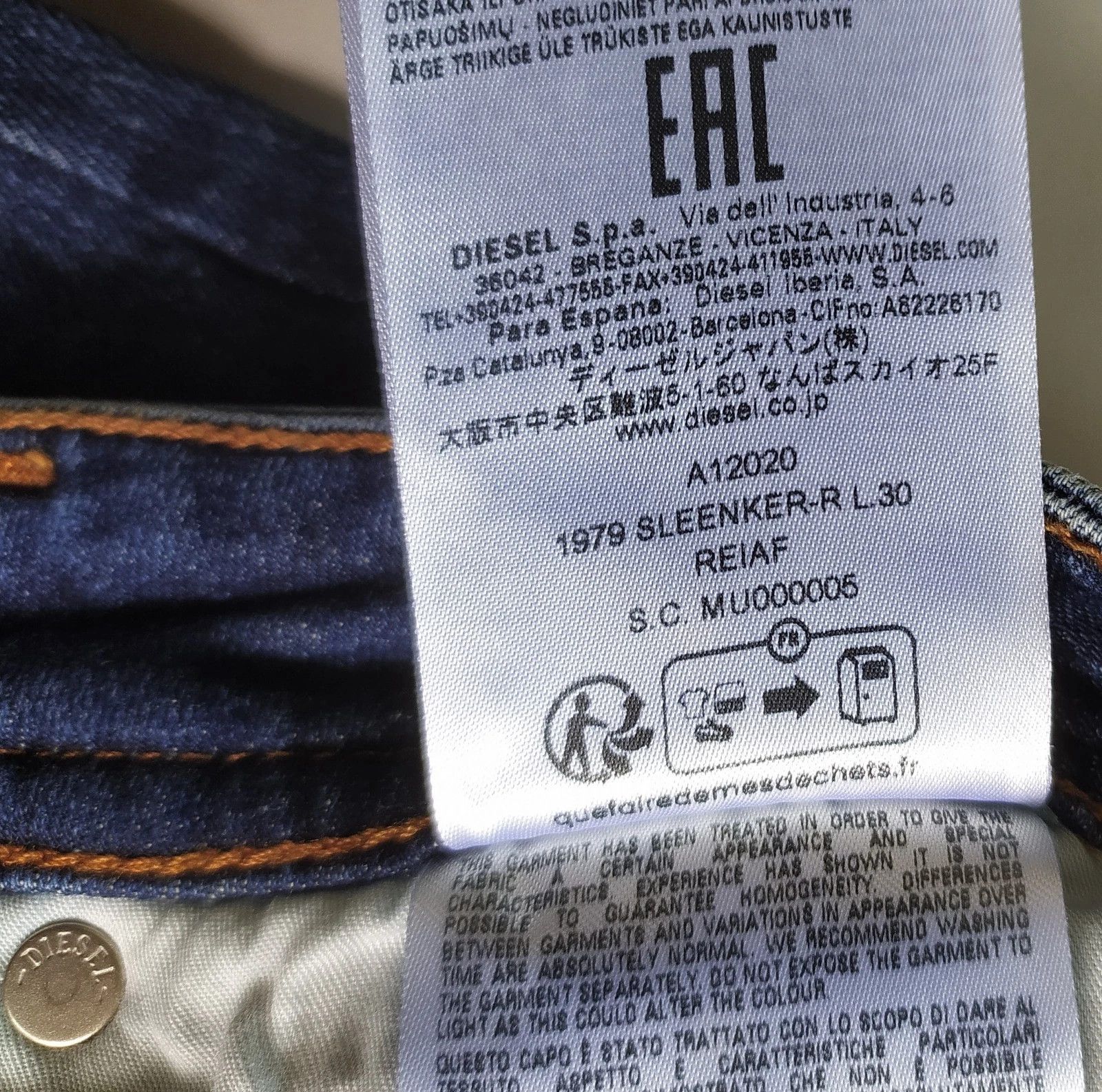 Diesel Diesel 1979 SLEENKER-R L.30 MENS JEANS T/9739 Size US 29 - 9 Thumbnail