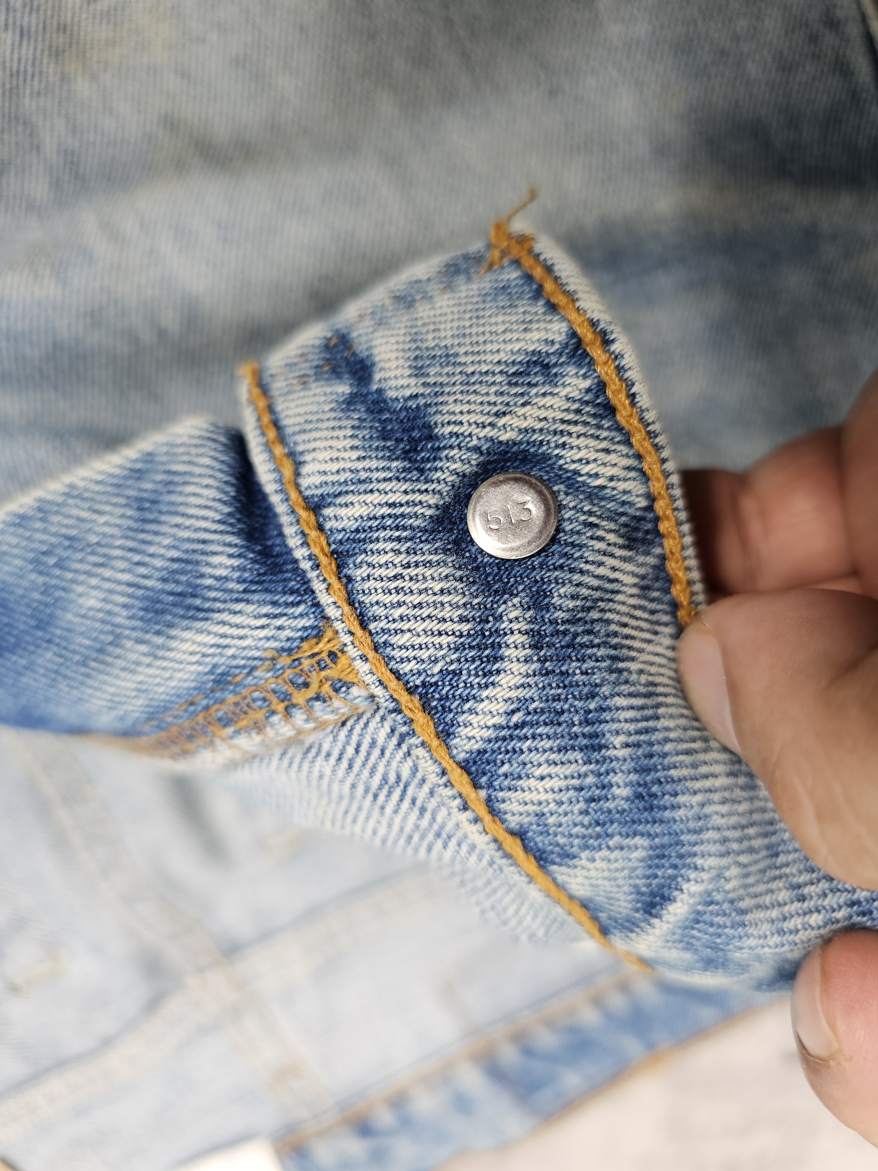 Levi's Vintage Clothing Vtg 90'S LEVIS 505 Light Blue Stain Ripped Blue Jeans L0501 Size US 32 / EU 48 - 13 Thumbnail