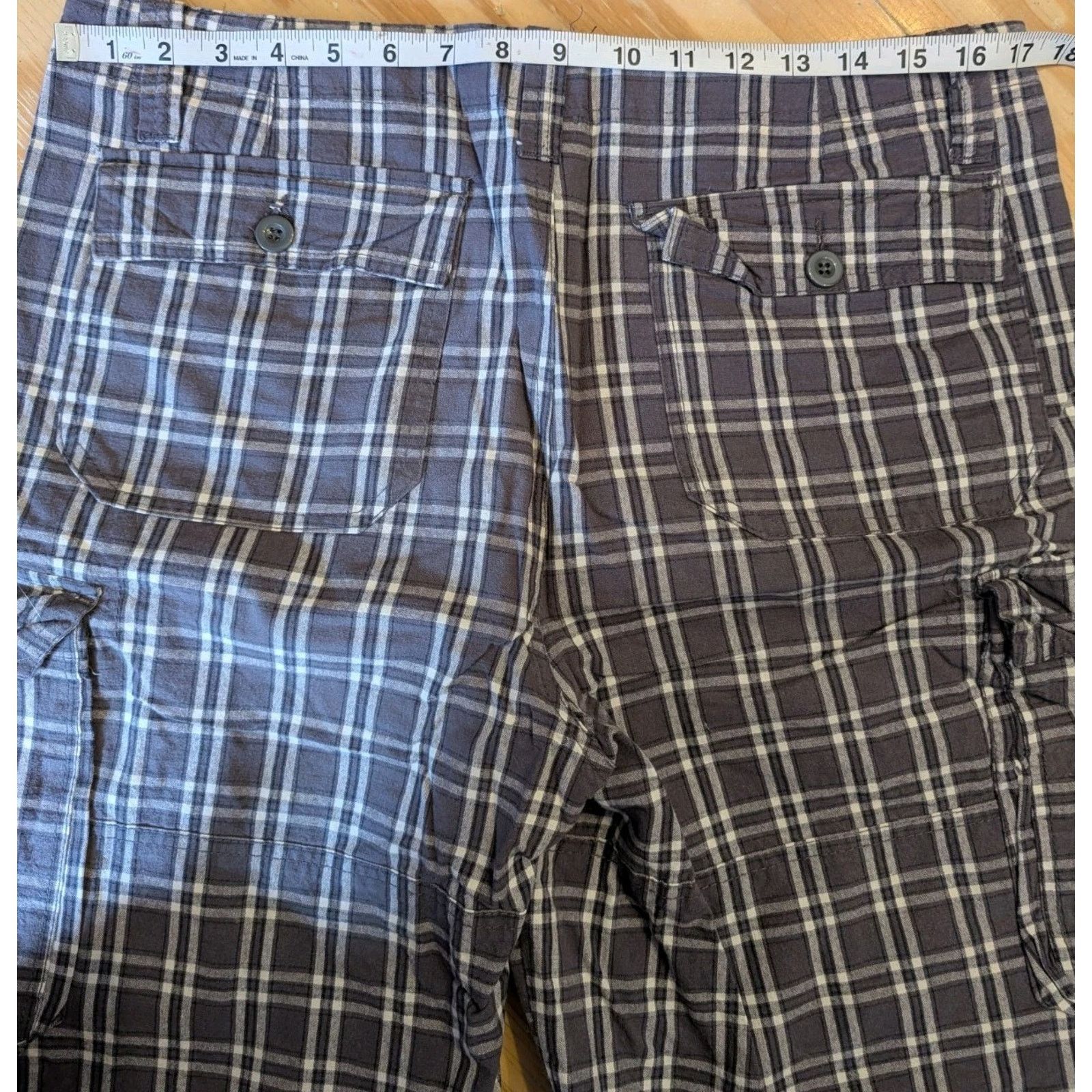 Bugle Boy Bugle Boy Men's Cargo Shorts Grey/White Plaid Size 32 Size US 32 / EU 48 - 5 Thumbnail