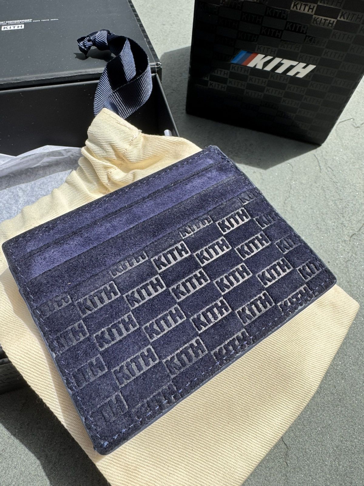 BMW × Kith KITH BMW Cardholder Size ONE SIZE - 3 Thumbnail