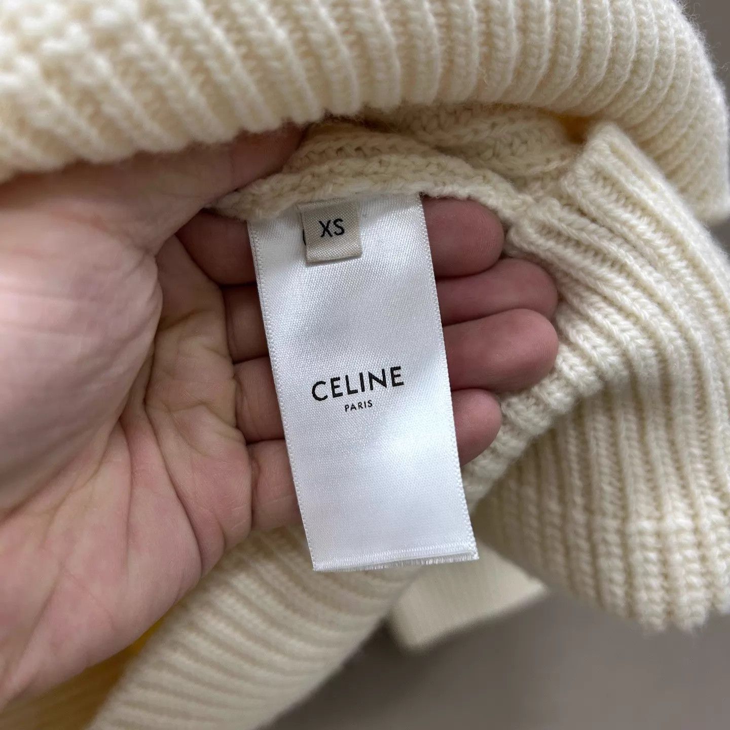Celine CELINE Oversize Rivet Embroidered Ribbed Pullover XS Size XS / US 0-2 / IT 36-38 - 4 Thumbnail
