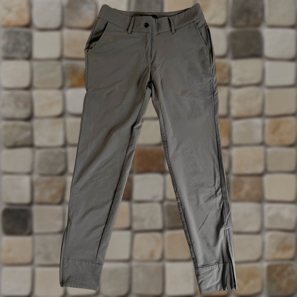 Vintage Abendroth Golf Women's The Peggy Pant Professional Jogger Sz 2 Gray Nylon Blend Pockets Zip Pocket Moisture Wicking 28 in Inseam 28in Tapered 88 Size 26" / US 2 / IT 38 - 1 Thumbnail