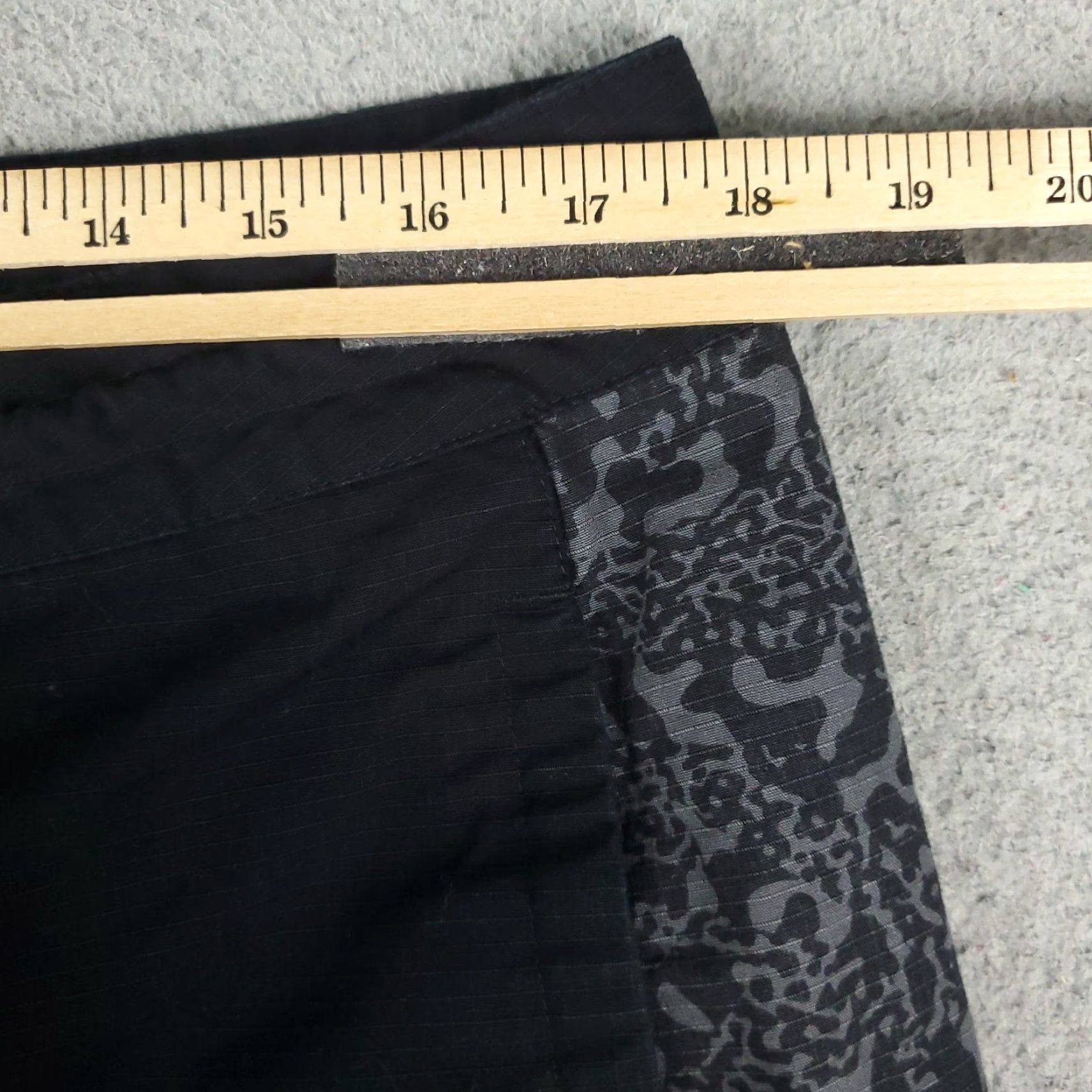 Nike Nike Shorts Mens Large Black Lace Tie Pocket Zip Casual Flat Front Athletic Size US 33 - 4 Thumbnail