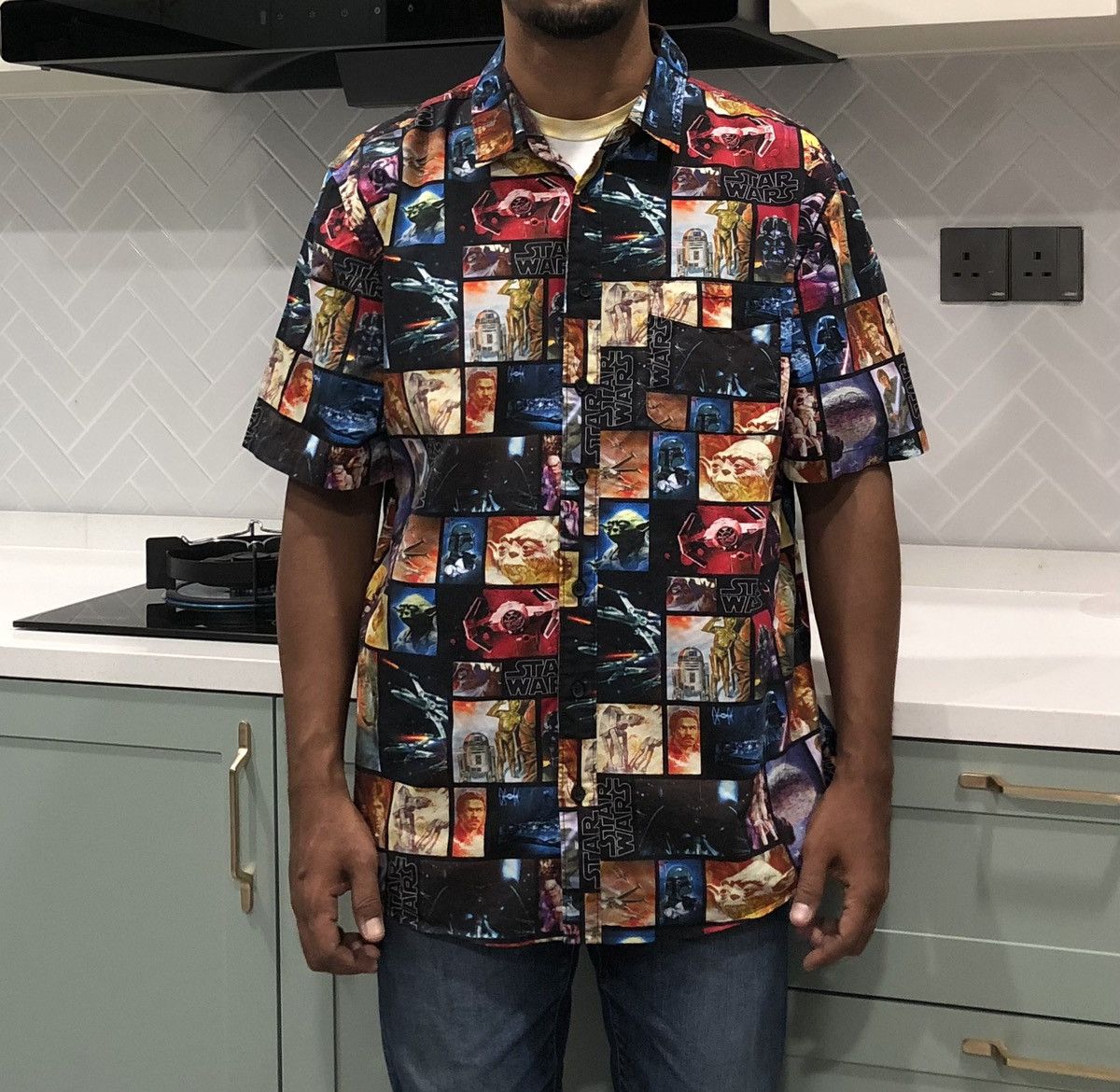 Star Wars Star Wars Full Printed Short Sleeve Button Up Size US XL / EU 56 / 4 - 2 Thumbnail