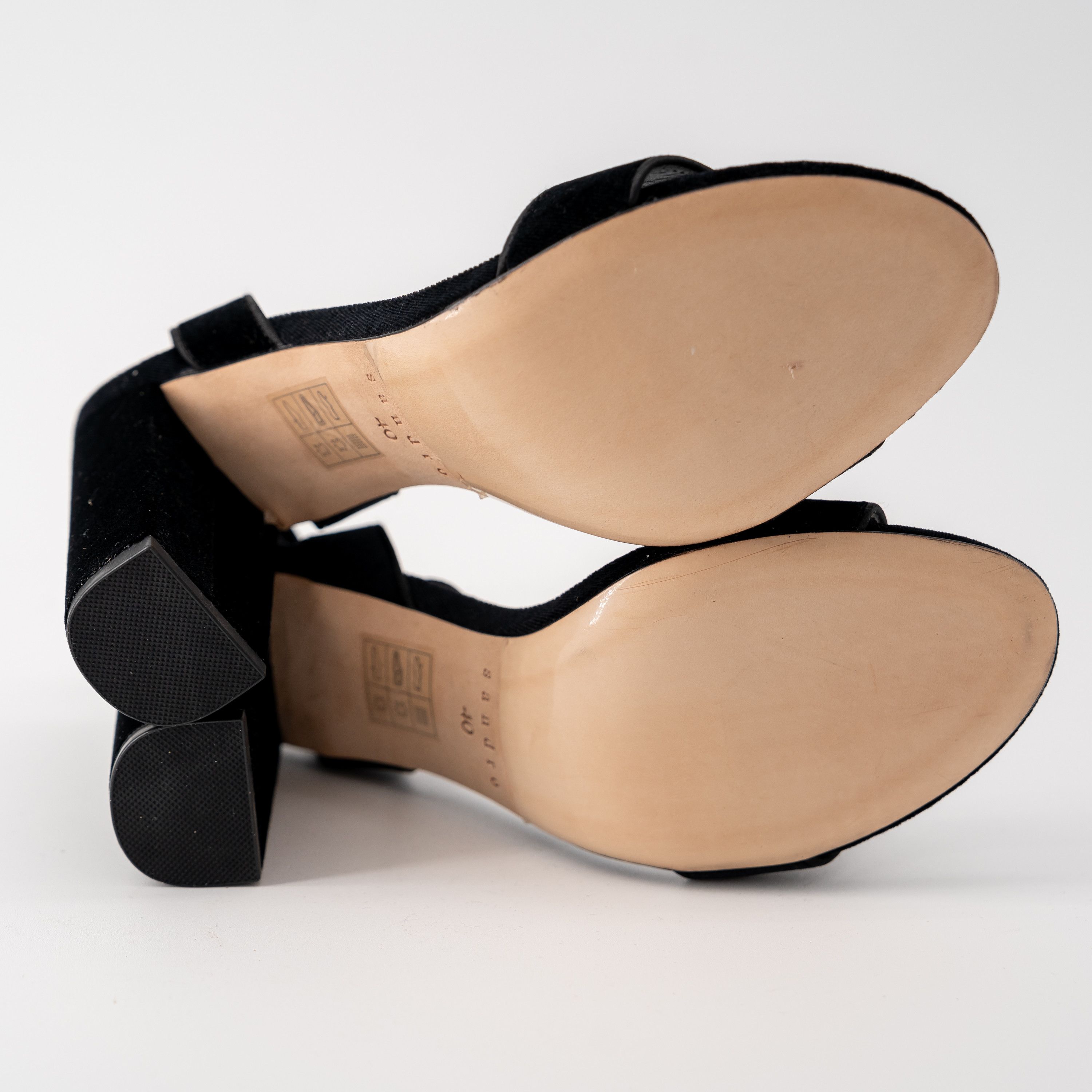 Sandro 40 Sandro Black Sandals Velvet Heels Adrianne Size US 10 / IT 40 - 5 Thumbnail