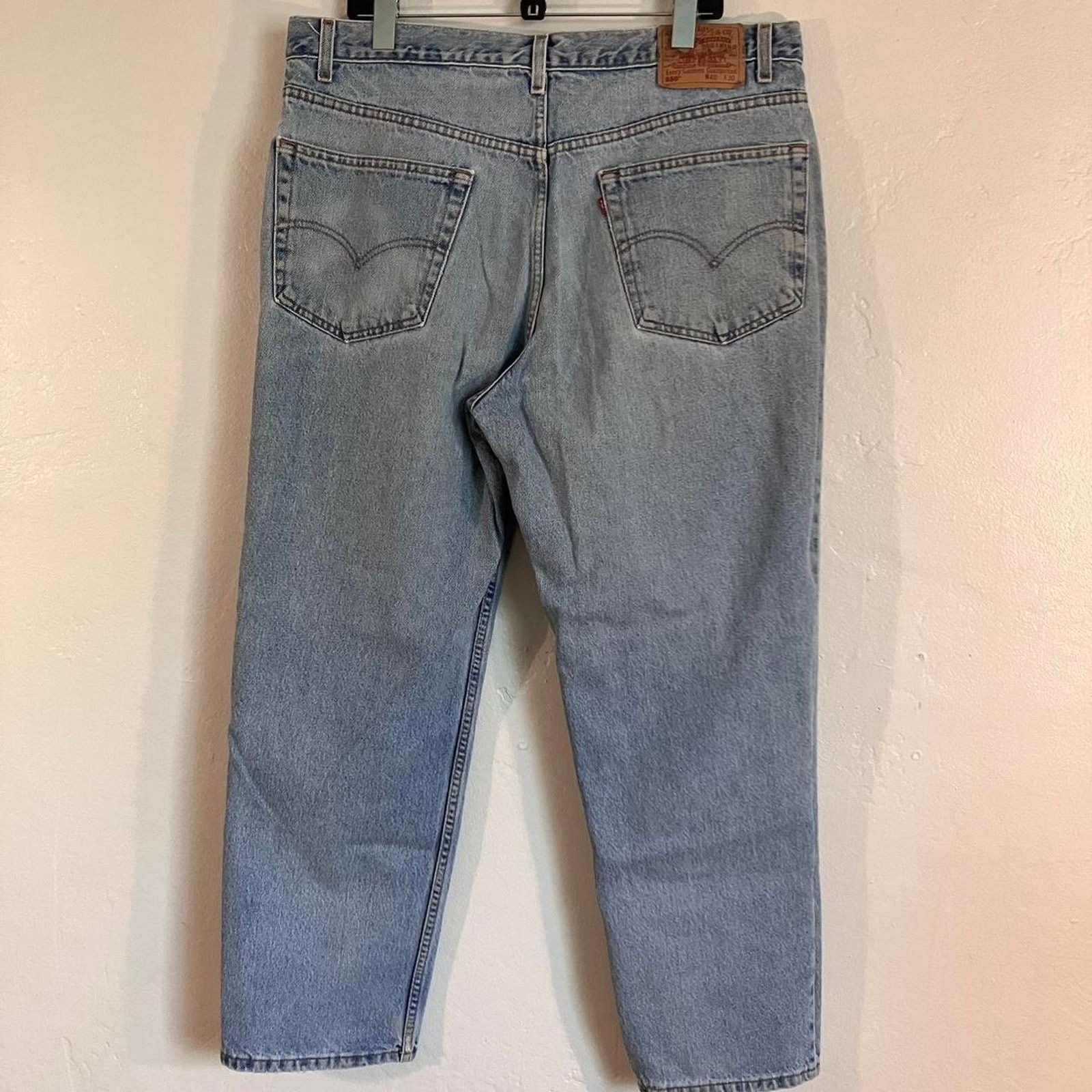 Levi's × Vintage Vintage 90s Levi’s Jeans Light Wash 550 Denim Baggy Size US 40 / EU 56 - 5 Thumbnail