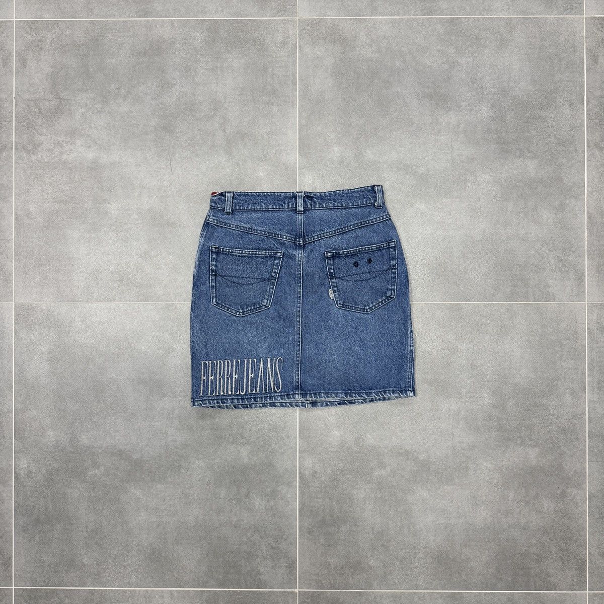 Ferre × Vintage Vintage Ferre Jeans Embroidered Logo Denim Skirt Size M Size 34" / US 12 / IT 48 - 12 Thumbnail