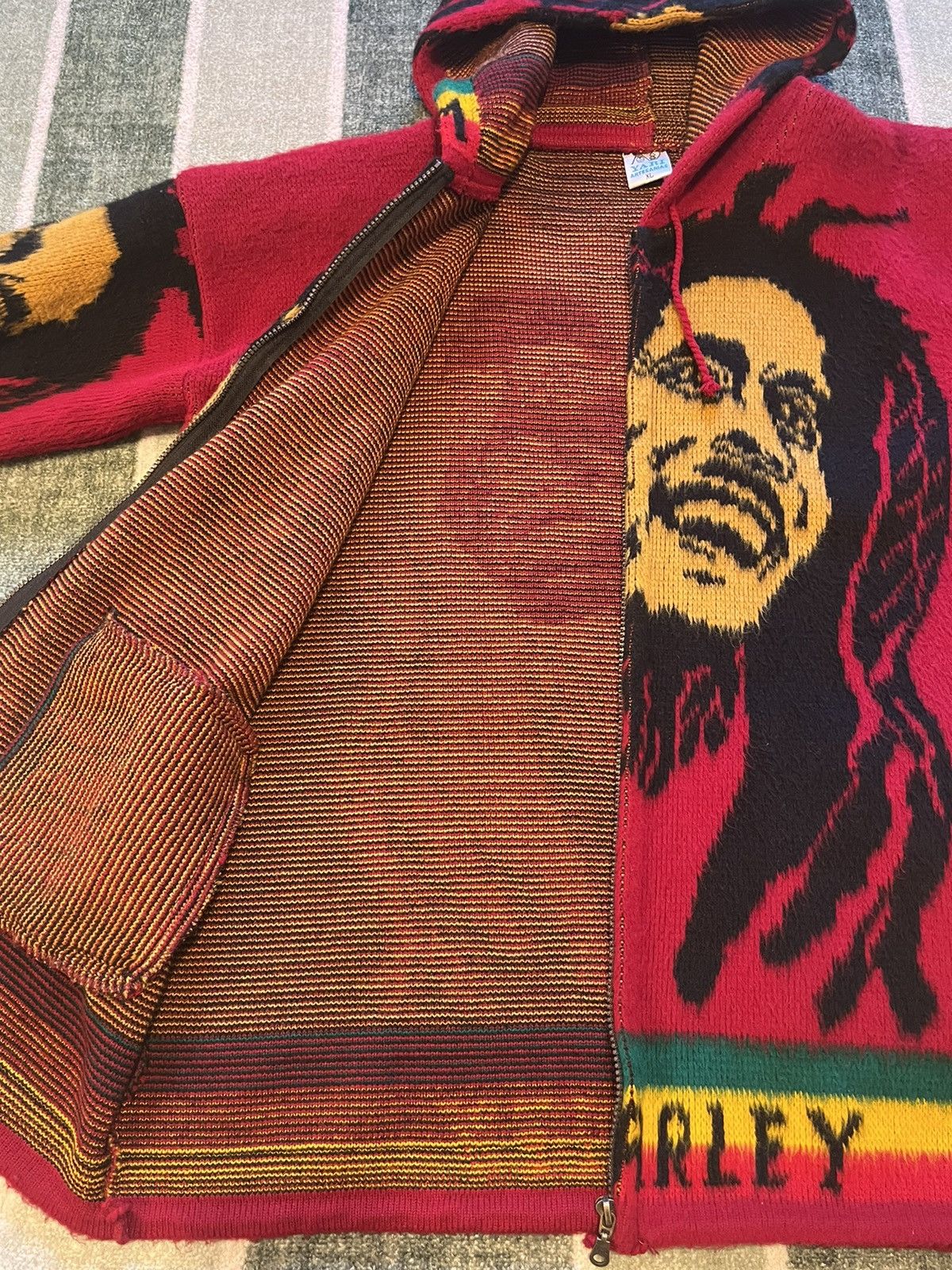 Bob Marley RARE Vintage Bob Marley AOP Zip Up Hoodie Size US XL / EU 56 / 4 - 2 Thumbnail