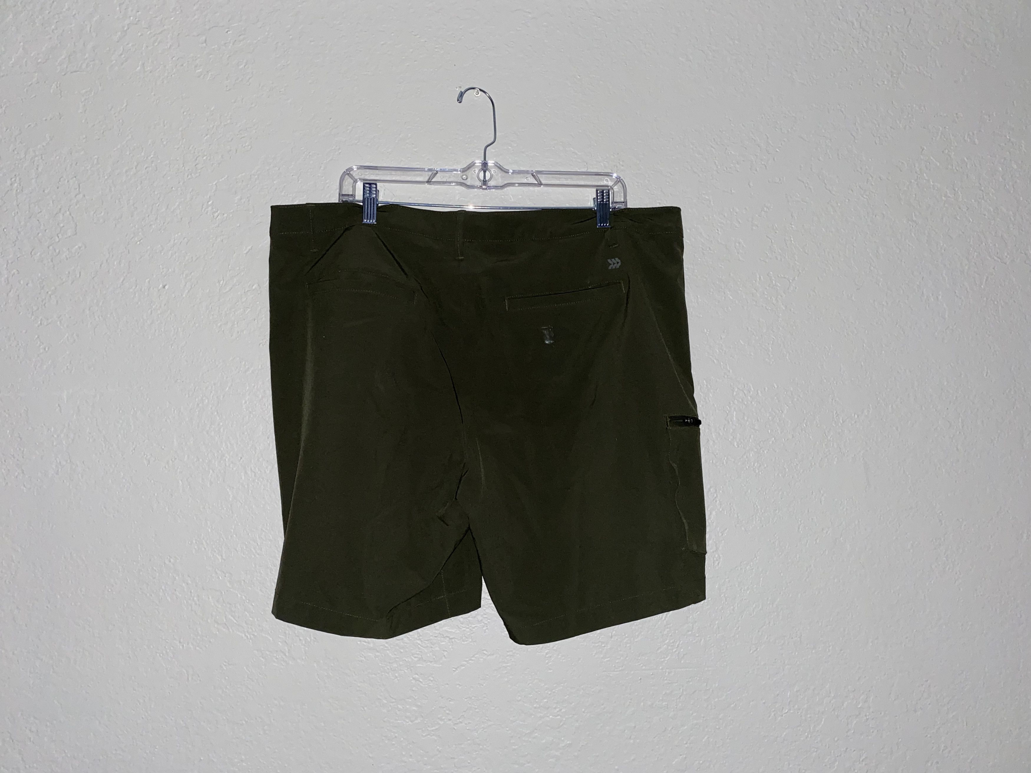 Target Basics All In Motion Co. shorts XL gym workout Running trunks? 40 ! Size US 40 / EU 56 - 3 Thumbnail