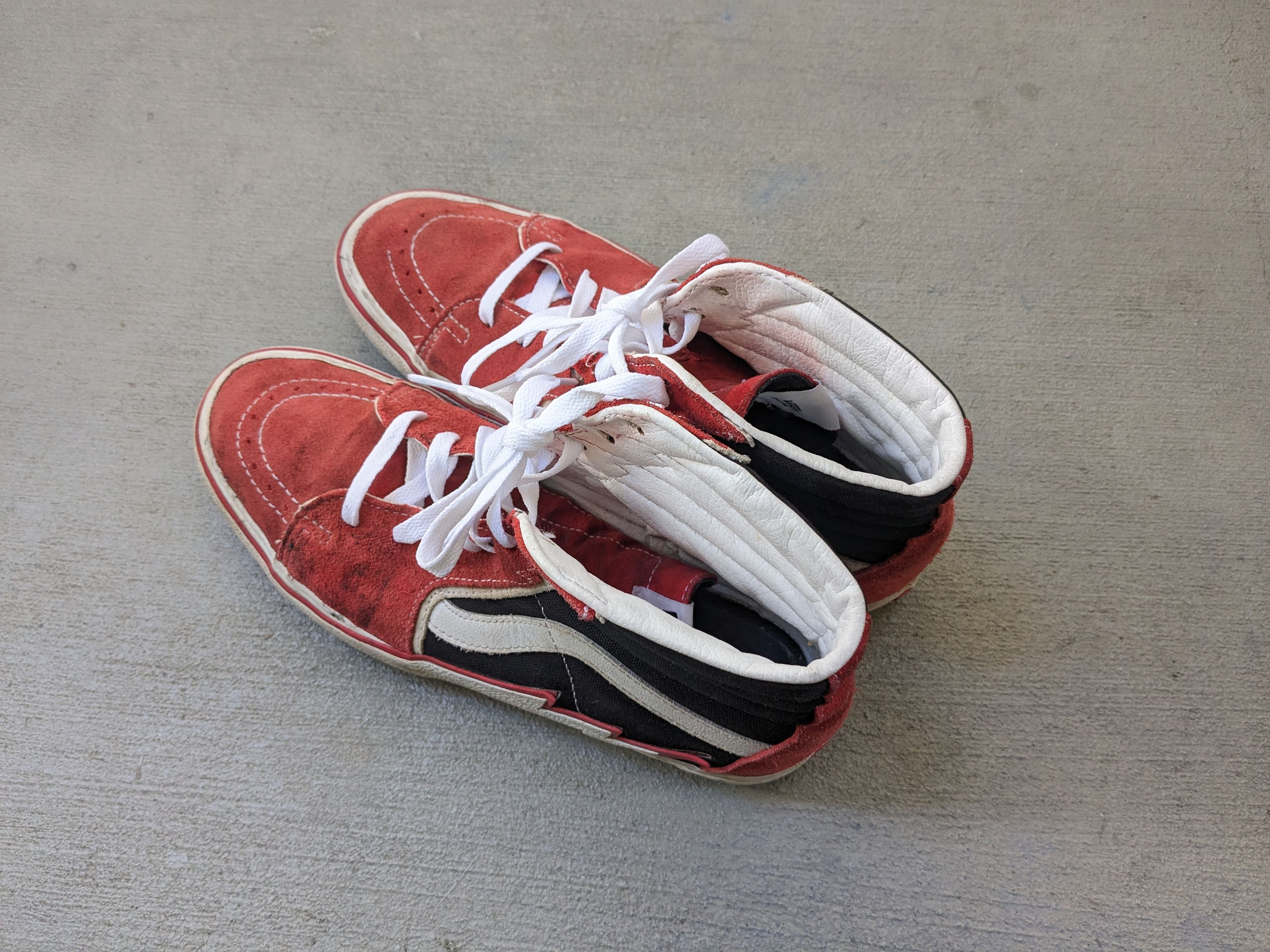Vans Vans Sk8-Hi Lightning Red Suede 10 Black White Size US 10 / EU 43 - 12 Thumbnail