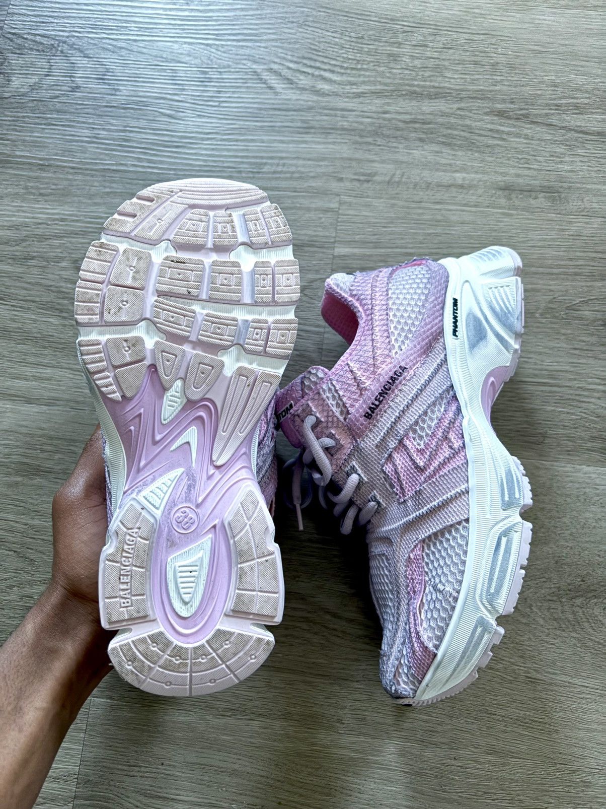 Balenciaga ꜱᴏʟᴅ Balenciaga Phantom Sneakers Size US 8 / IT 38 - 7 Thumbnail