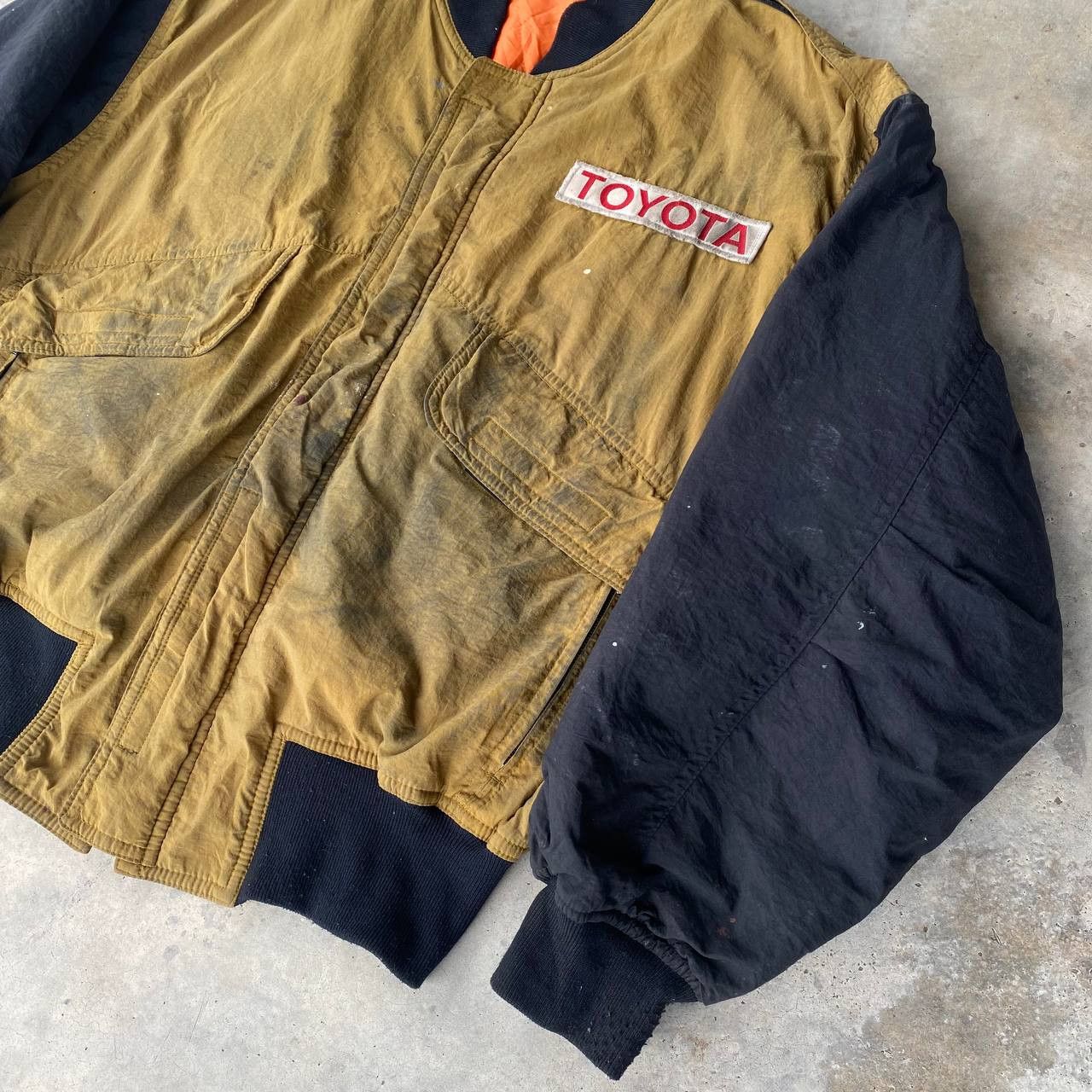 Vintage RARE VTG 90S TOYOTA JAPAN BOMBER JACKET DIRTY WORN DISTRESS Size US M / EU 48-50 / 2 - 15 Thumbnail