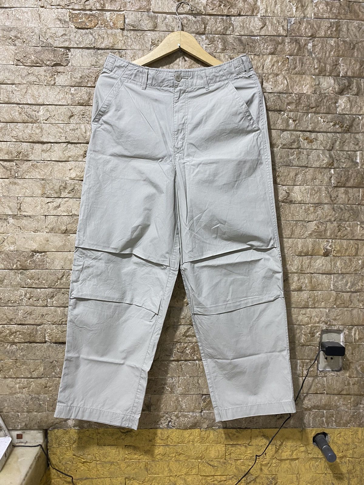 Japanese Brand × Undercover × Uniqlo Uniqlo Undervover Pants Size US 31 - 1 Thumbnail