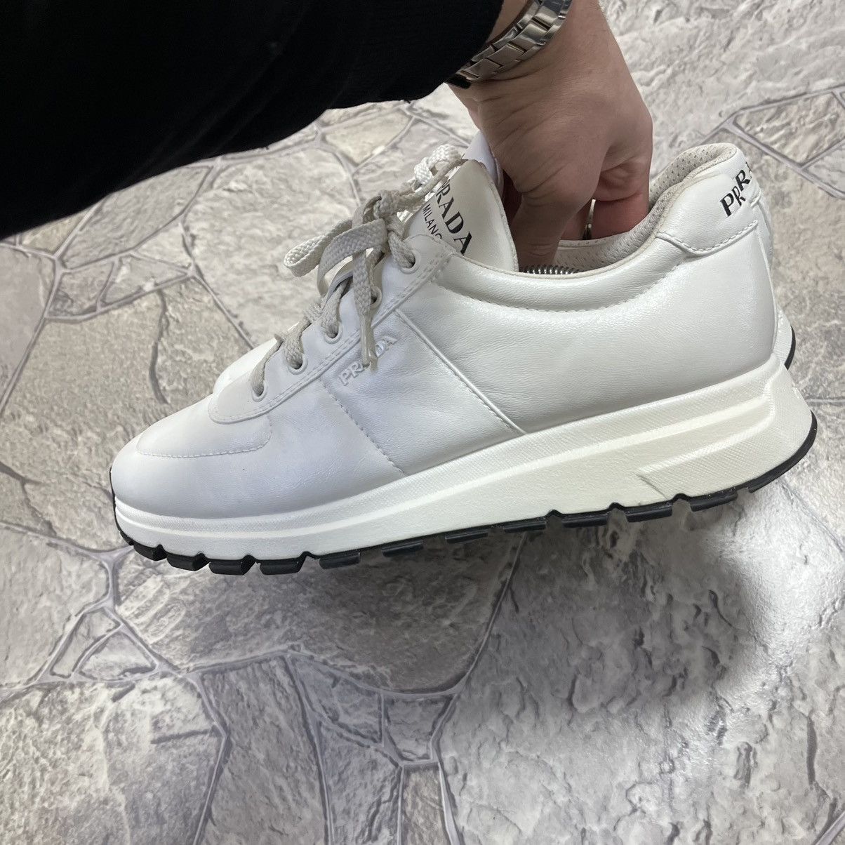 Prada Prada Milano White Leather Shoes Trainers Prax 01 Size 9.5 Size US 9.5 / EU 42-43 - 7 Thumbnail