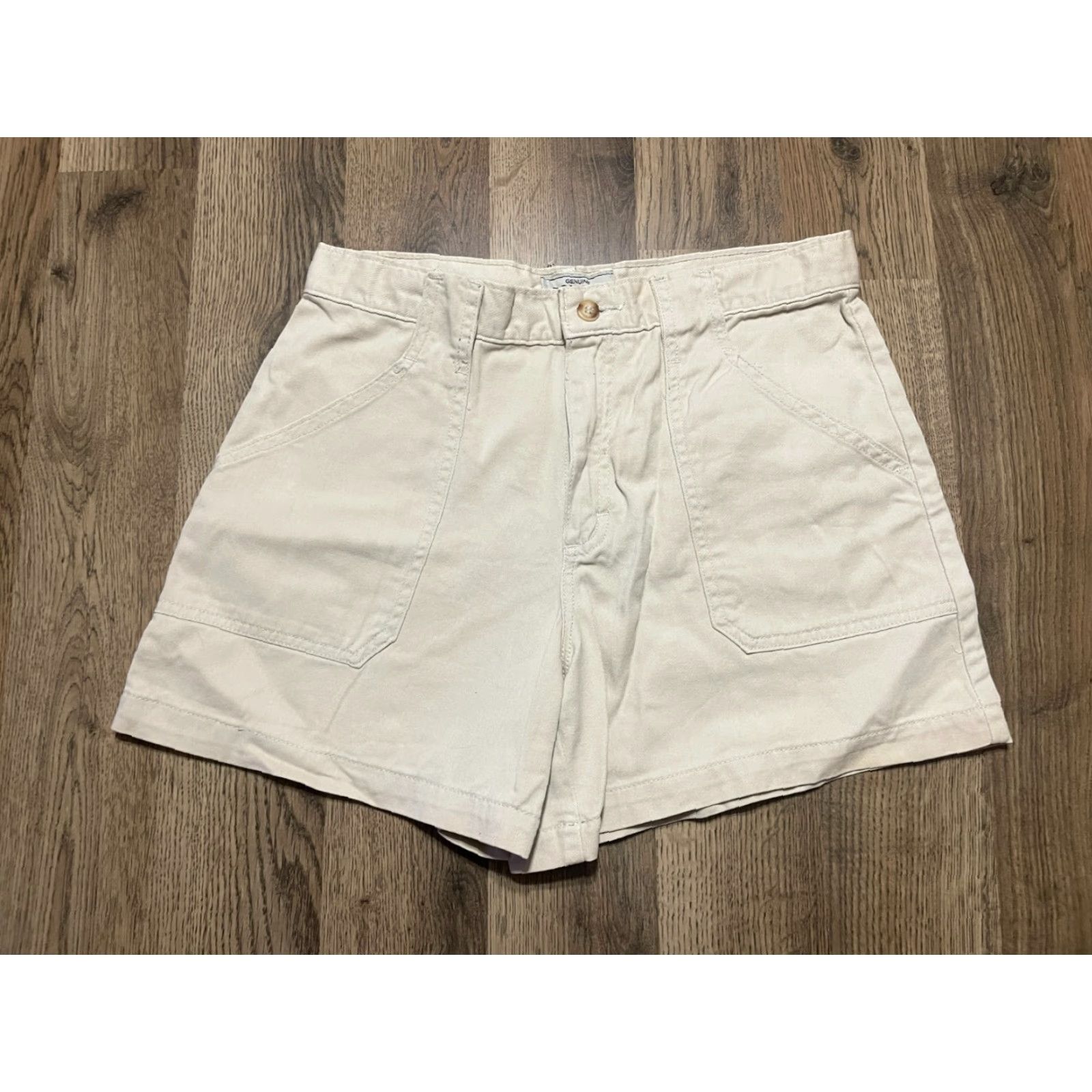 Vintage Sonoma Shorts Women’s Size 8 Beige Flat Front Pockets Chino Casual Modern Size US 8 / IT 38 - 2 Thumbnail