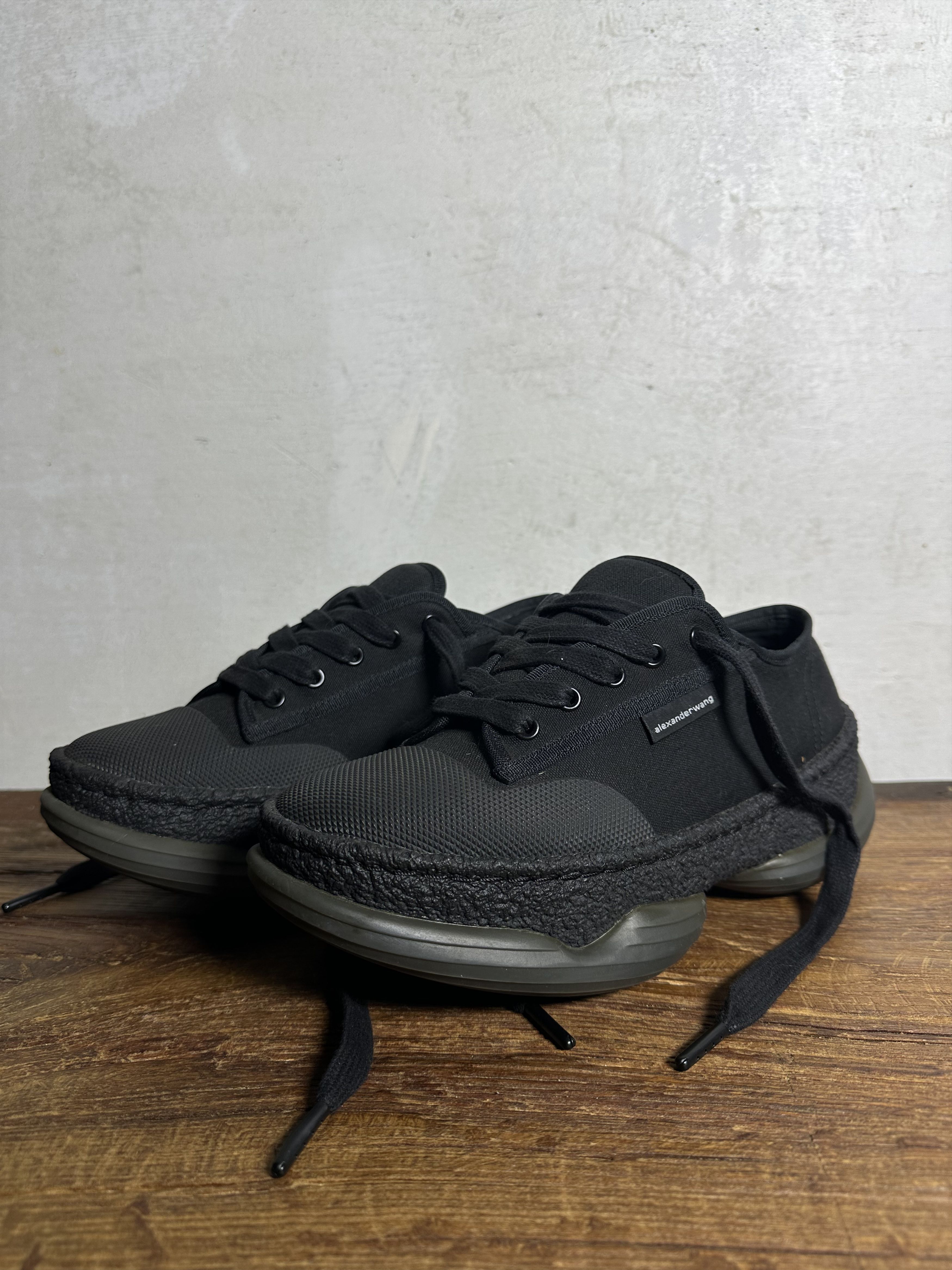 Alexander Wang Alexander Wang A1 Low Top Sneaker Canvas Size US 8 / IT 38 - 1 Thumbnail