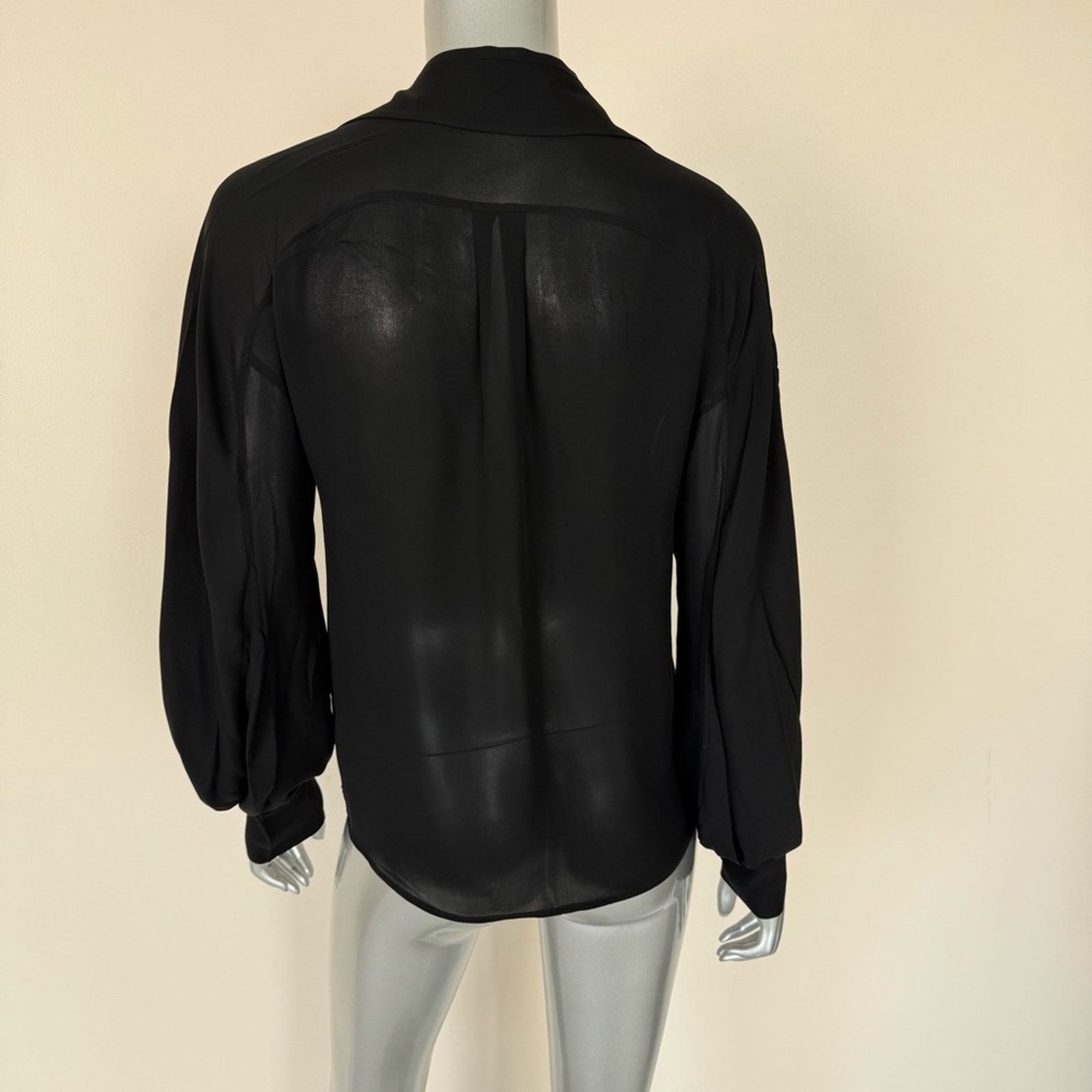 Dsquared2 NWT!!! Dsquared2 women silk blouse size 38 IT or 8 US 850$ Size M / US 6-8 / IT 42-44 - 4 Thumbnail