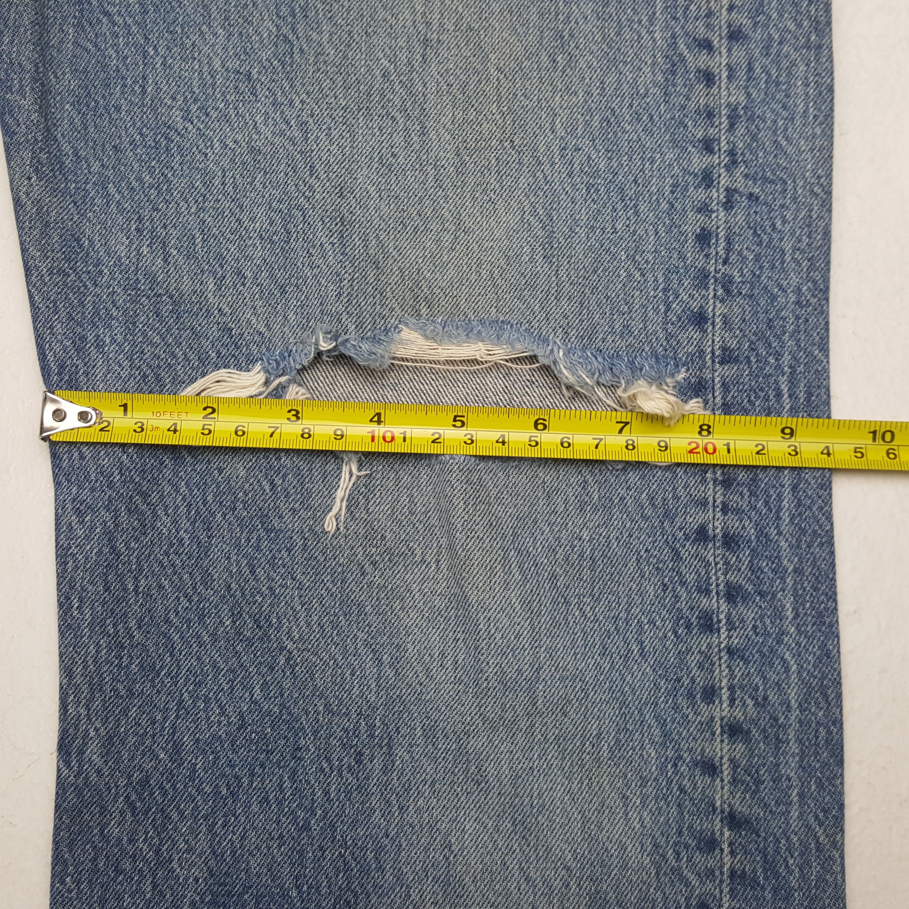 Levi's Vintage 90's Levi's 501 Distressed Denim RR9 Size US 33 - 10 Thumbnail