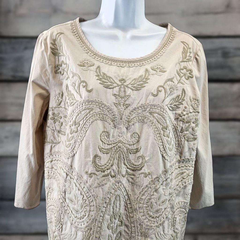 Vintage Chicos Womens Paisley Embroidered Top Blouse Sz M size Medium Contemporary Taupe Brown 3/4 Sleeve Round Neck Womens Size M / US 6-8 / IT 42-44 - 1 Thumbnail