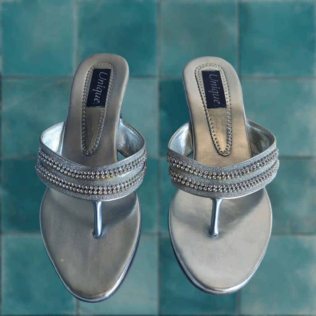 Nique Unique Women's Crystal Metallic Design High Heels - Size 10 - Silver - Heels - Women - 10 - Party/Cocktail, Formal, Christening, Business, Travel Size US 10 / IT 40 - 1 Thumbnail