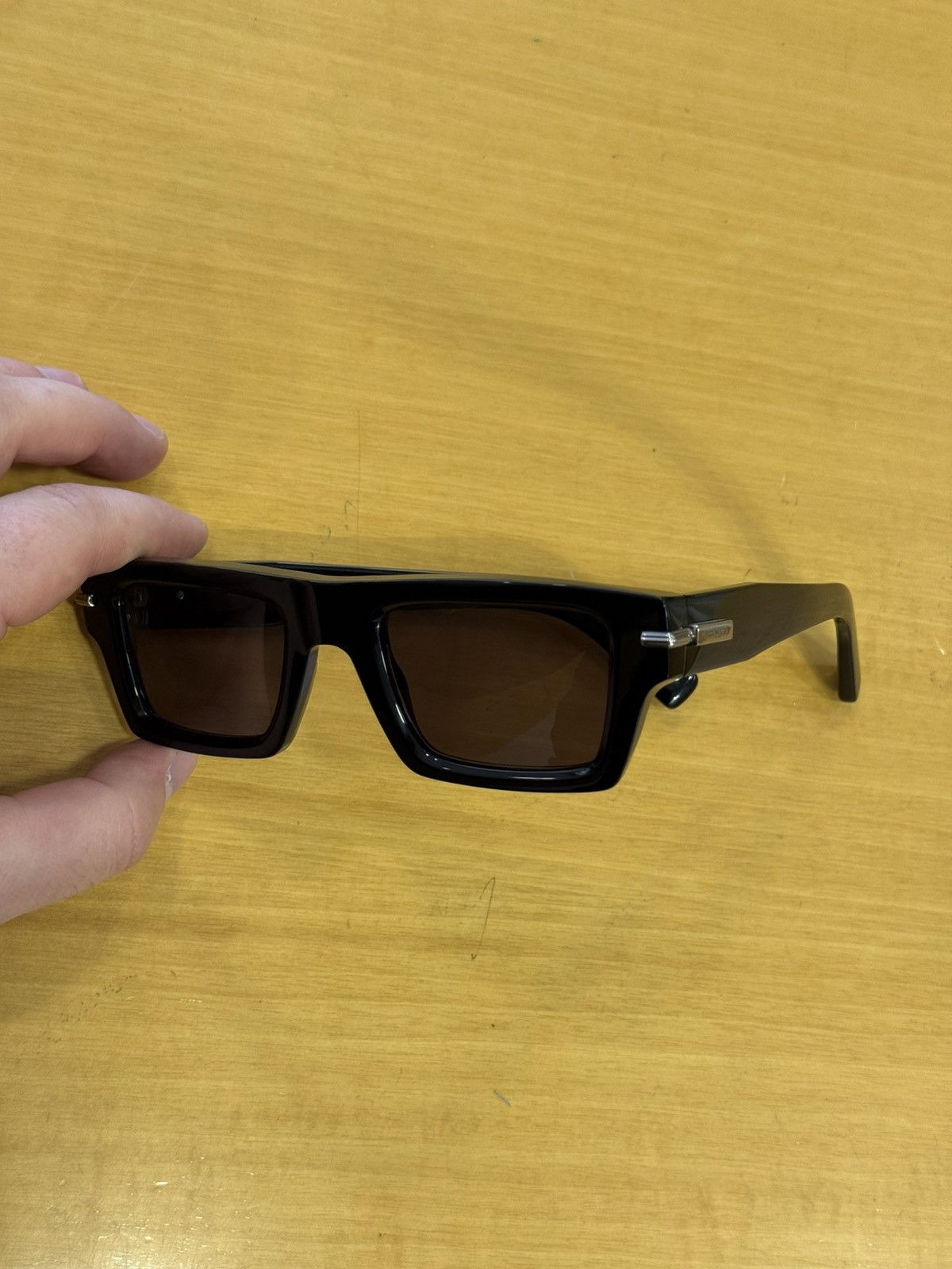 Salvatore Ferragamo Ferragamo Sunglasses SF2034S 001 Size ONE SIZE - 2 Thumbnail