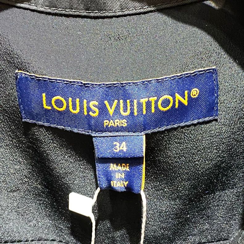Louis Vuitton Louis Vuitton Black flower tannin full print logo jacket Size XXS / US 00 / IT 34 - 3 Thumbnail