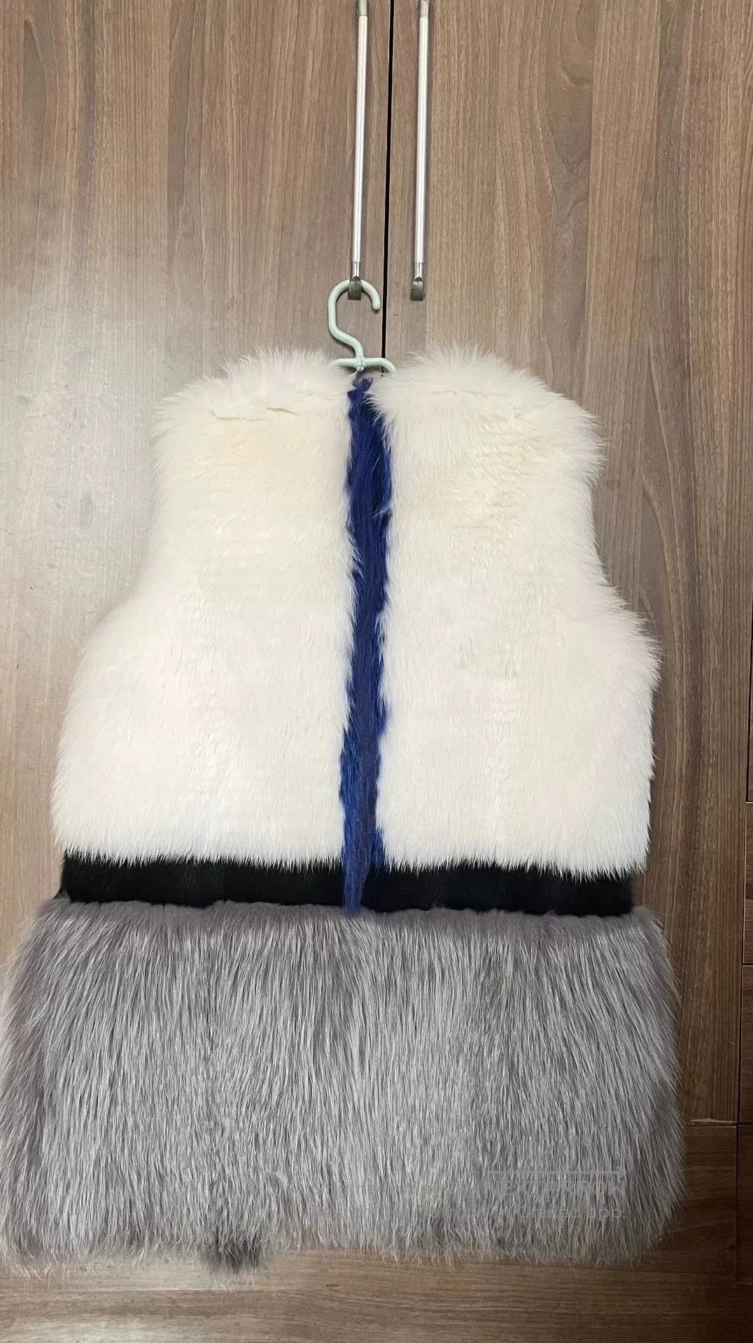 Fendi Fendi Mink Fur Vest. Size M / US 6-8 / IT 42-44 - 2 Thumbnail