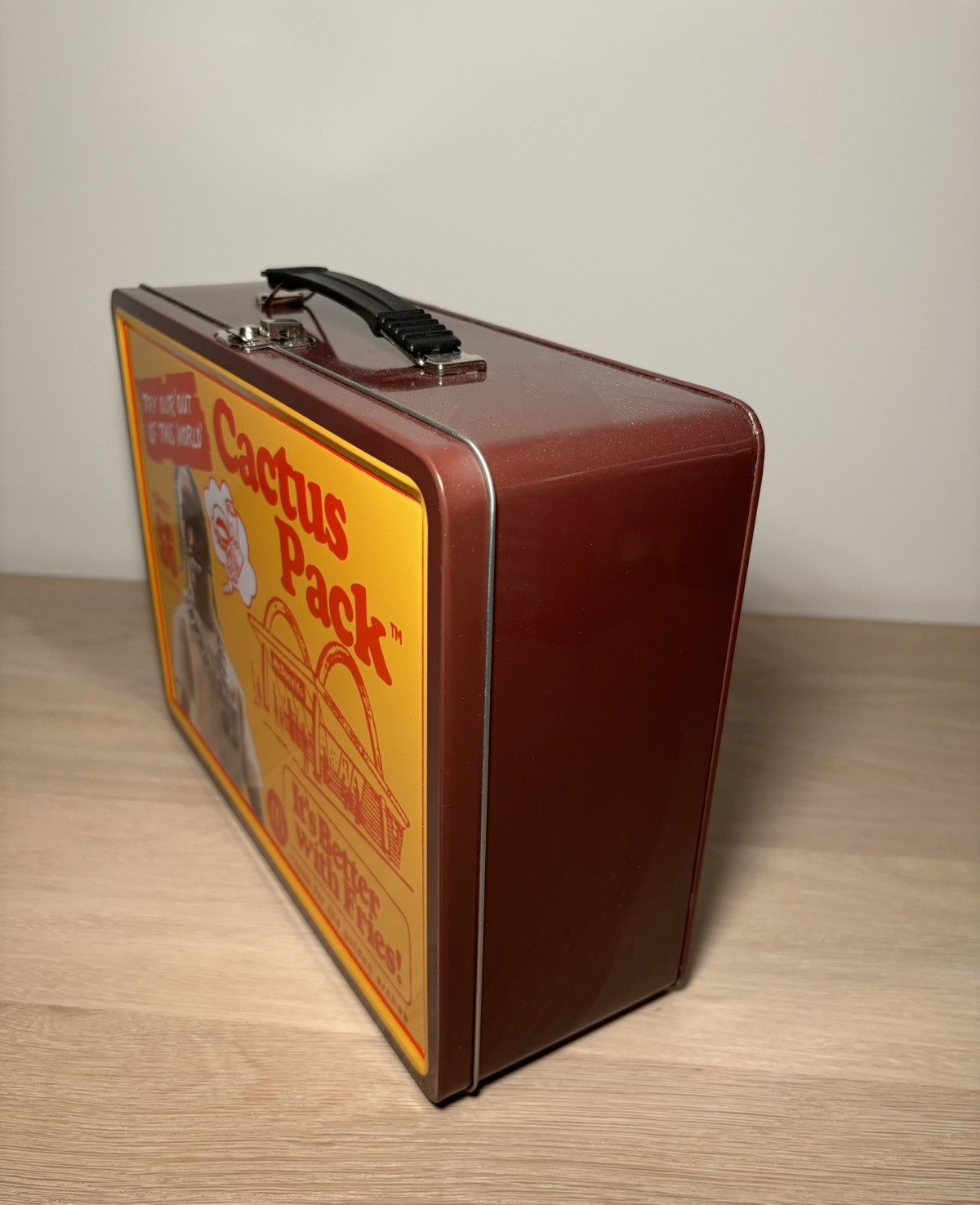 Travis Scott Travis Scott x McDonalds Cactus Pack Vintage Metal Lunchbox Size ONE SIZE - 3 Thumbnail