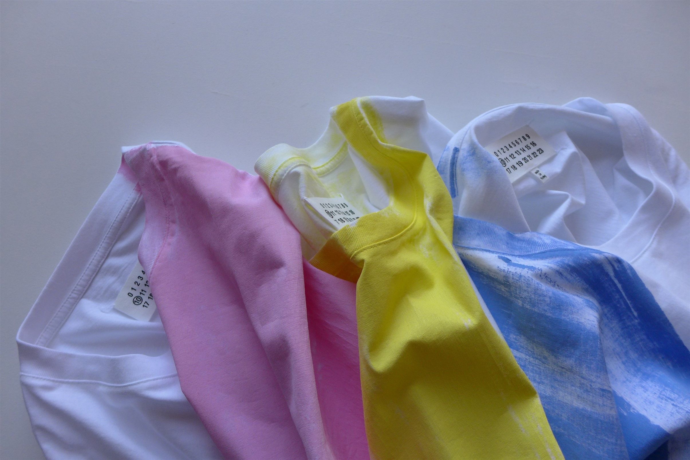 Maison Margiela Margiela Three-Pack White Multicolored T-Shirts Size US L / EU 52-54 / 3 - 1 Thumbnail