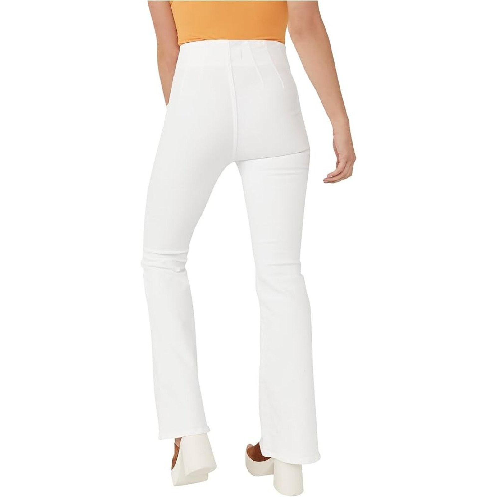 Free People New w/Tag We the Free Free People Pure Jayde Flare Leg 30 Size 30" / US 8 / IT 44 - 2 Thumbnail