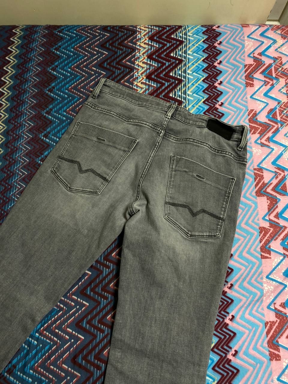 Hugo Boss Hugo Boss gray Y2K jeans pants vintage W32 slim fit Size US 32 / EU 48 - 17 Thumbnail