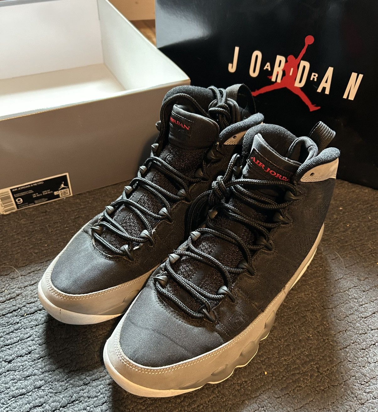 Jordan Brand Jordan Retro 9 Particle Gray Size US 9 / EU 42 - 3 Thumbnail