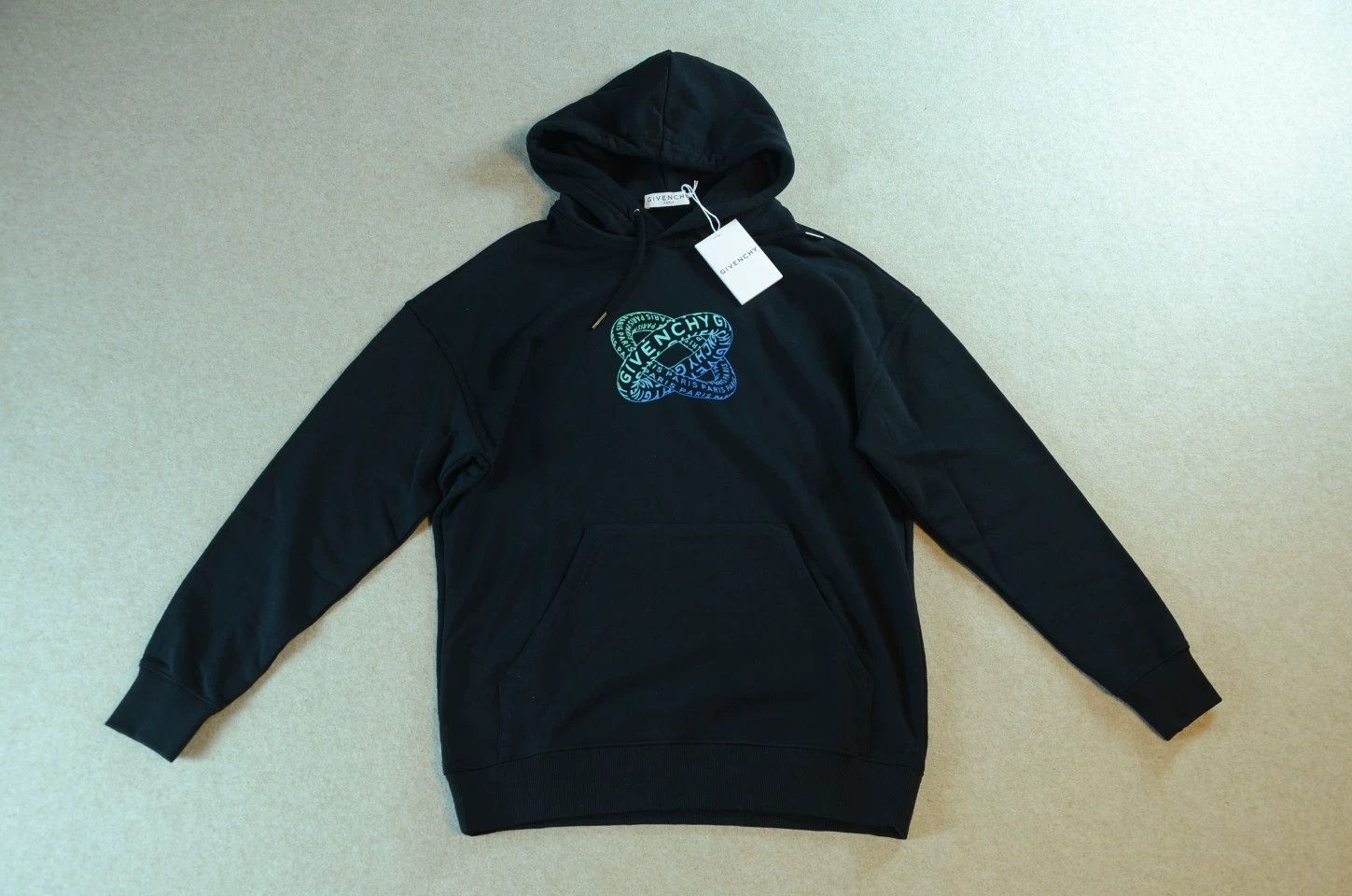 Givenchy Givenchy Eternal Ring Double Logo Black Hoodie XS Unisex Size US XS / EU 42 / 0 - 1 Thumbnail