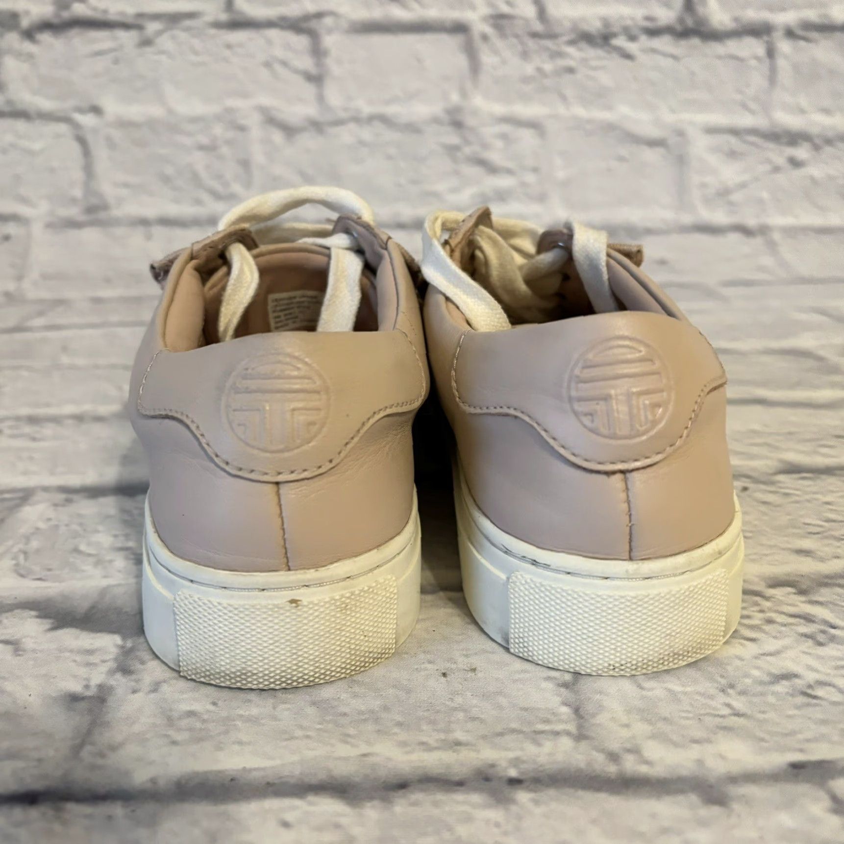 Vintage Tory Sport by Tory Burch Shoes Pink Ruffle Leather Low Top Sneakers Women’s 5M Size S / US 4 / IT 40 - 5 Thumbnail