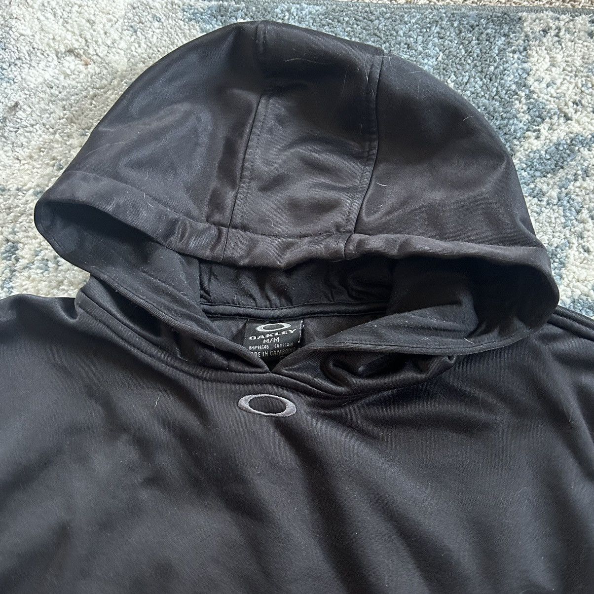 Oakley LATE 2000’s BASiC BLACK ON BLACK POLYESTER FLEECE HOODiE Size US M / EU 48-50 / 2 - 1 Thumbnail