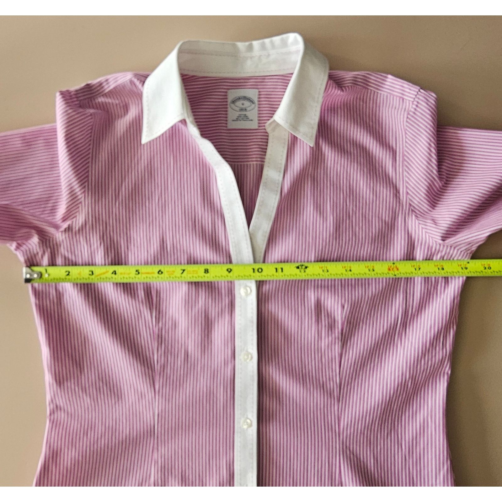 Brooks Brothers EUC Brooks Brothers 1818 Button Striped Blouse Dress Shirt 6 Size M / US 6-8 / IT 42-44 - 4 Thumbnail