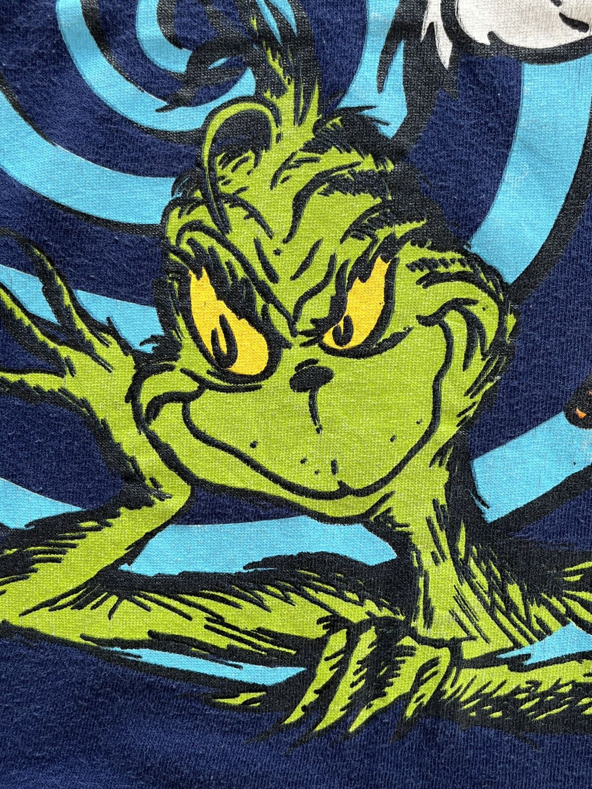 Vintage Dr. Seuss (The Grinch) t- shirt 1998’s Size US XL / EU 56 / 4 - 3 Thumbnail