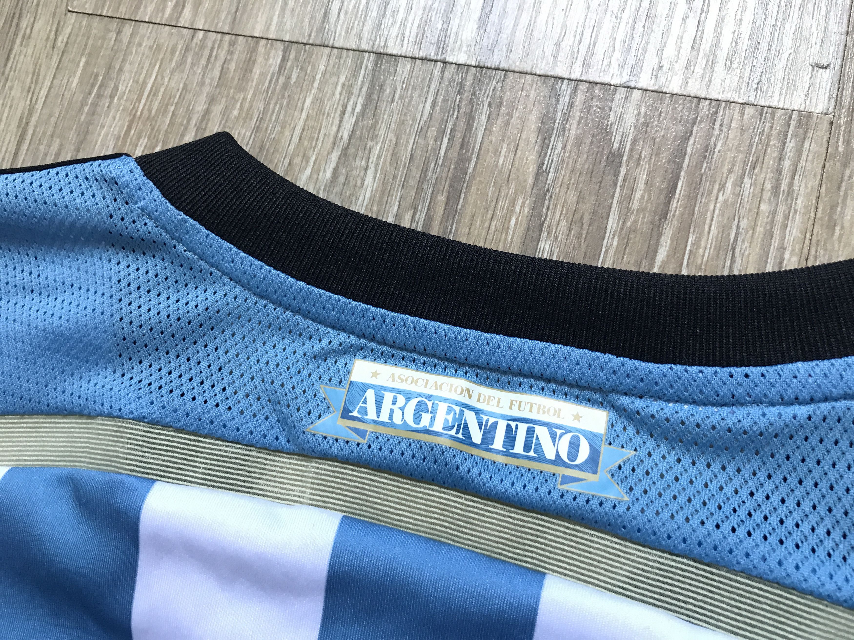 Adidas Kids Vintage Adidas Argentina Home Football Shirt 2014 Size US XXS / EU 40 - 7 Thumbnail