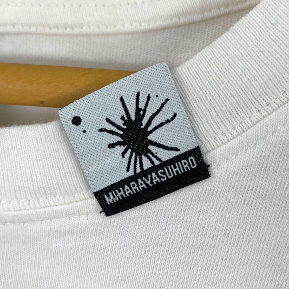 GU × Japanese Brand × Maison MIHARA YASUHIRO MIHARAYASUHIRO x GU Japanese Brand Pizza-La Print Shirt Size US XL / EU 56 / 4 - 7 Thumbnail