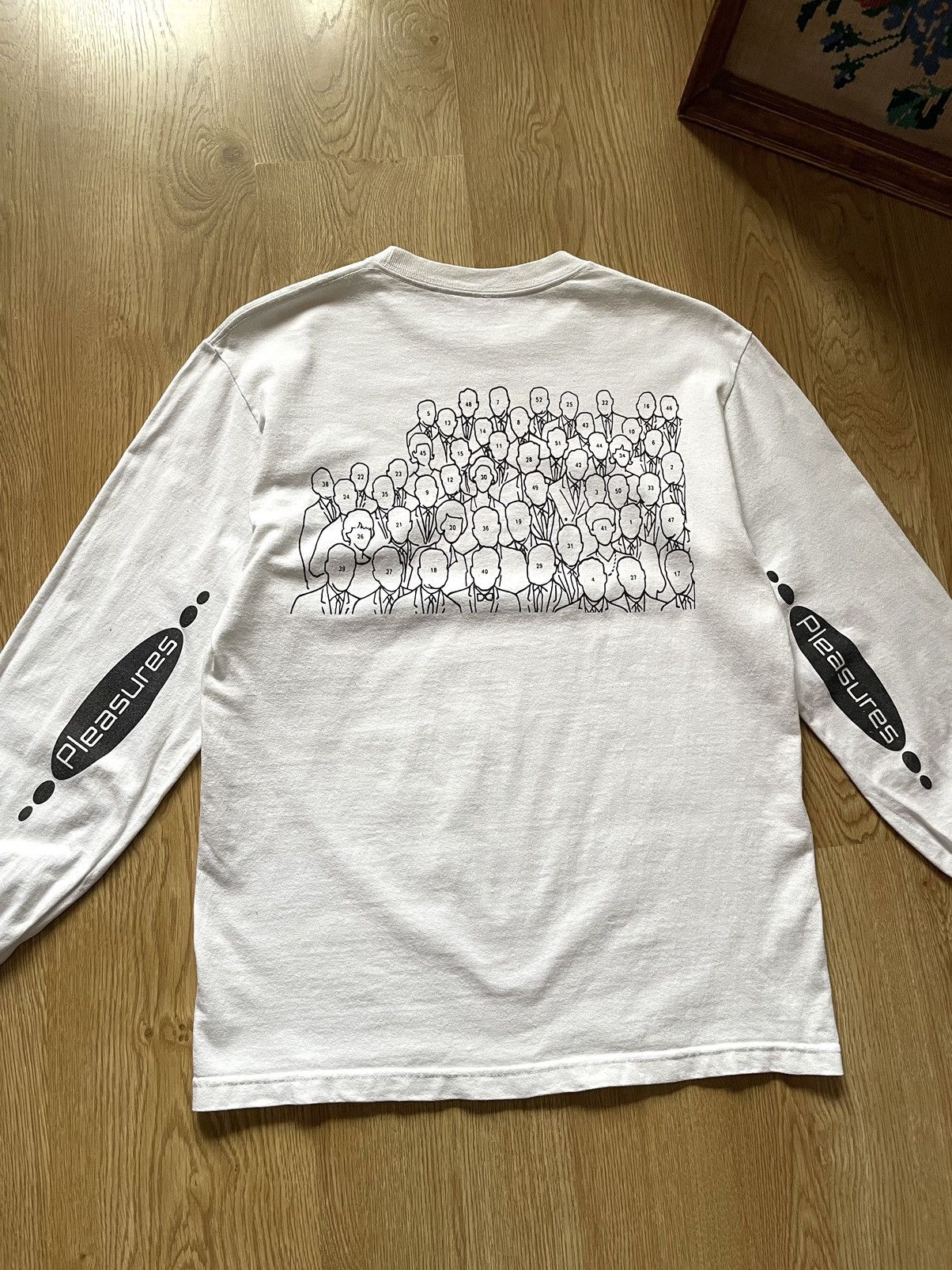Pleasures Pleasures Too Many People Know Too Much LS T-Shirt Size US M / EU 48-50 / 2 - 11 Thumbnail
