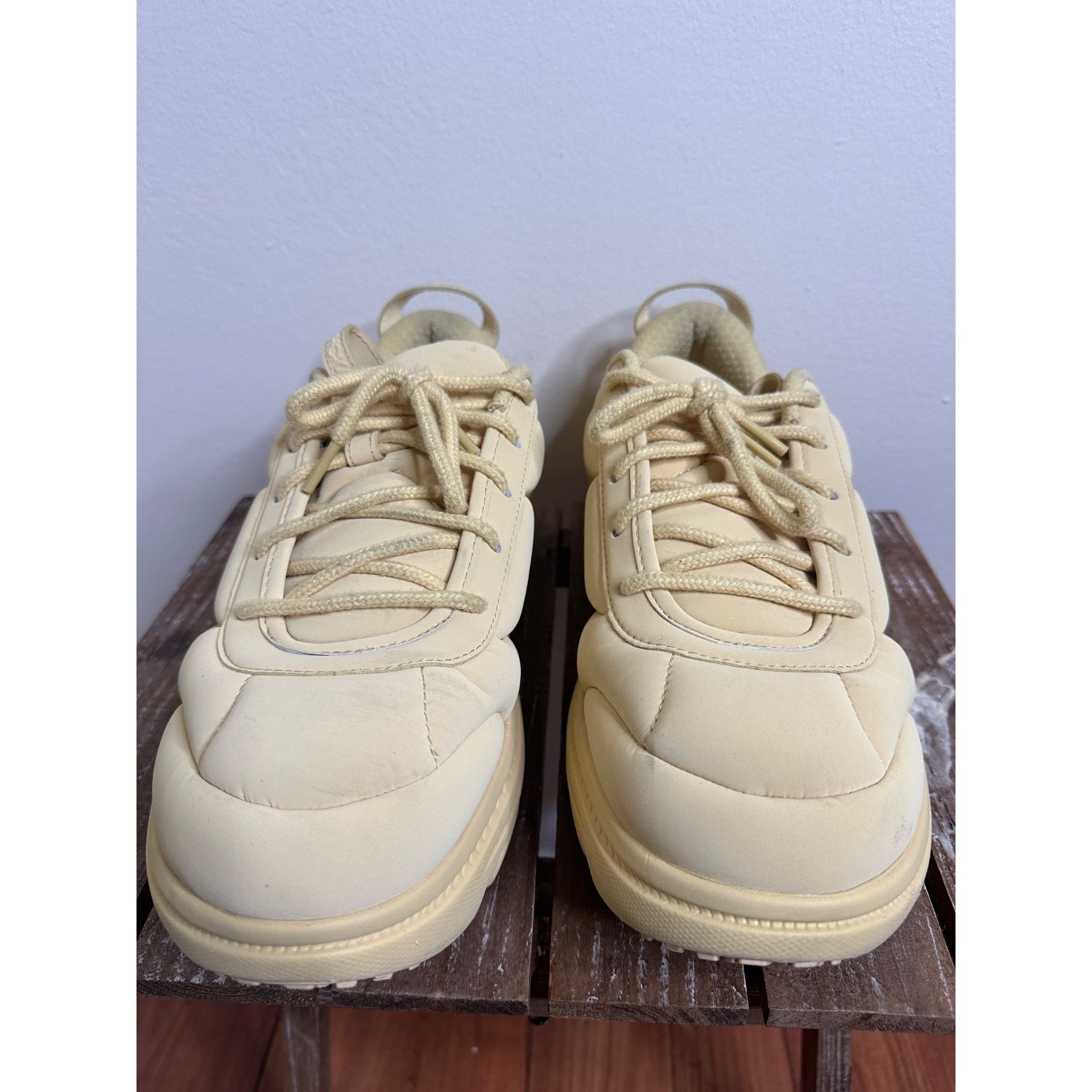 Hoka × Marni Hoka x Marni Bondi B3LS Straw Size US 12 / EU 45 - 3 Thumbnail