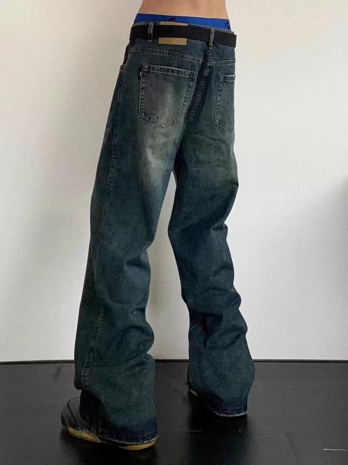 Japanese Brand × Jean Blue Low Rise Vintage Wash Straight Jeans Size US 32 / EU 48 - 2 Thumbnail