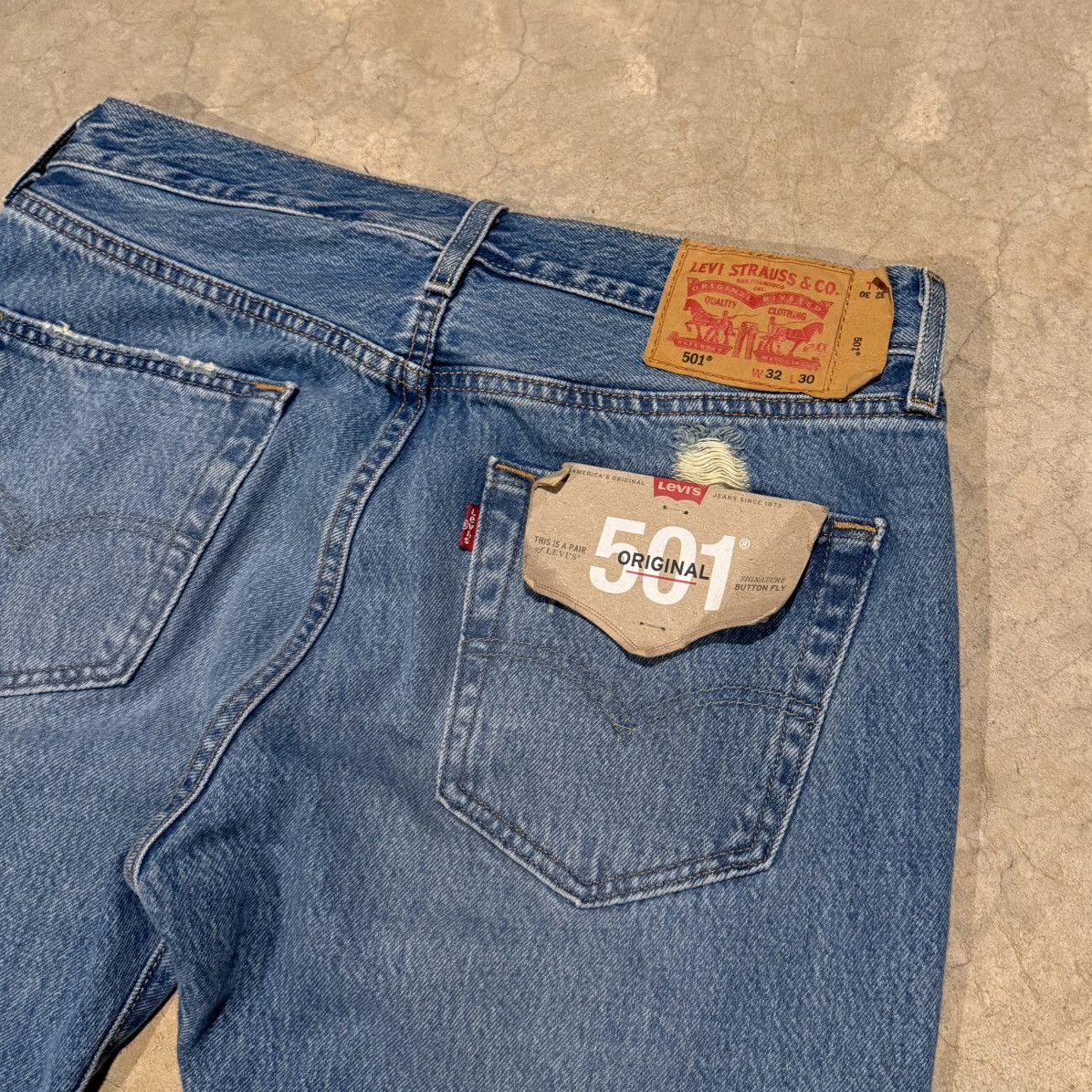 Levi's Levi’s 501 Distressed Thrashed Jeans Skater Grunge ERD Y2K Size US 32 / EU 48 - 12 Thumbnail
