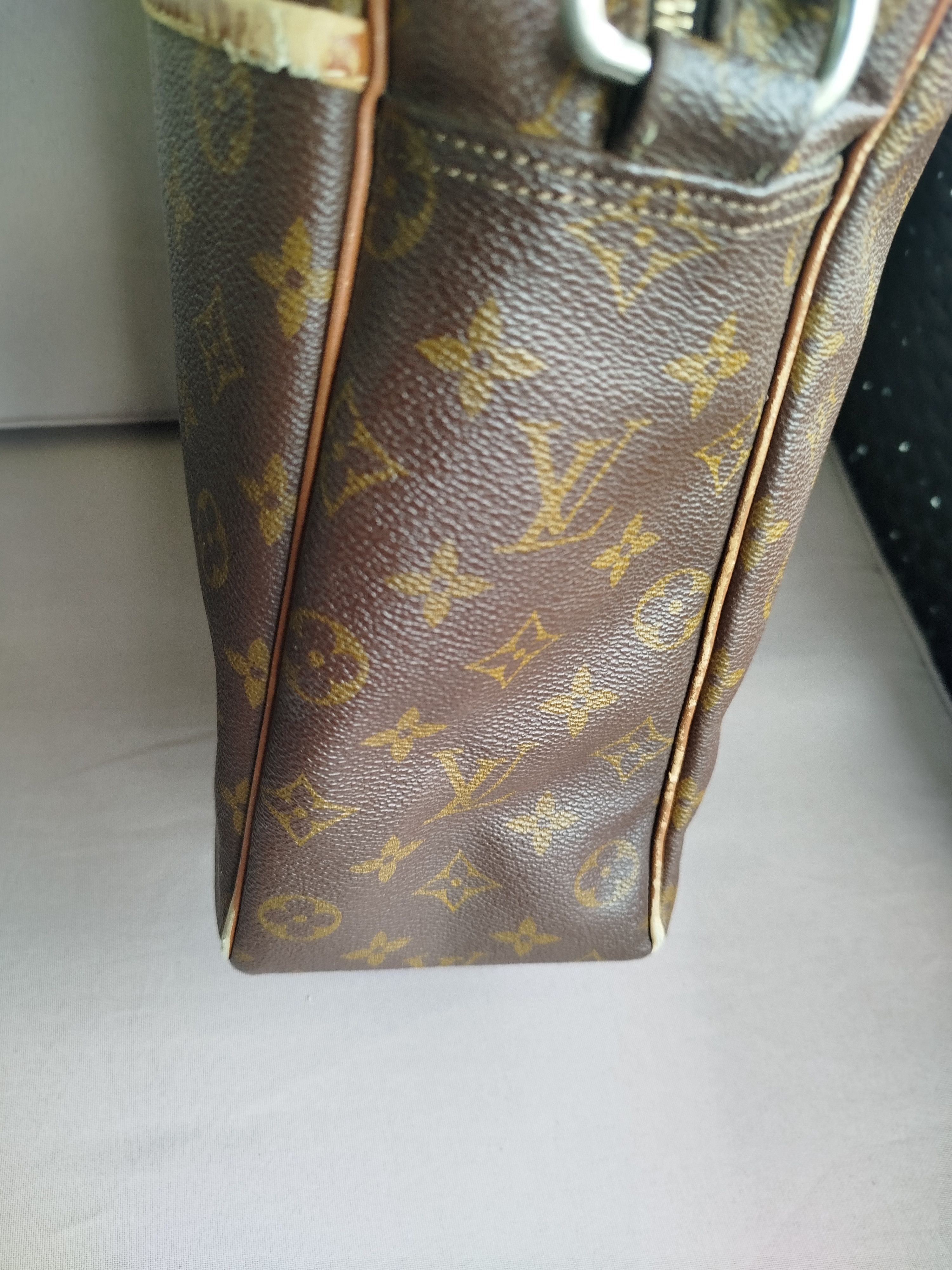 Louis Vuitton Marceau with Certificate French Company License Size ONE SIZE - 16 Thumbnail