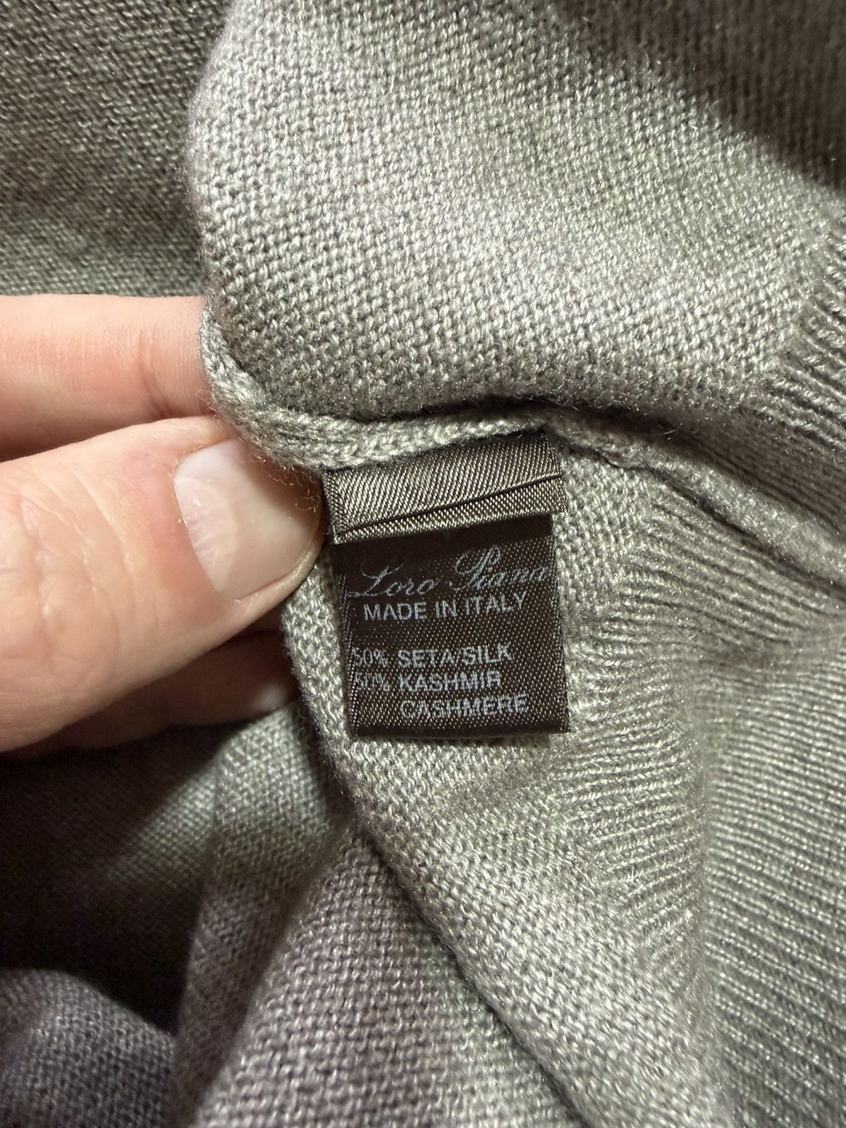 Loro Piana Final Price Loro Piana Silk and Cashmere Vneck Sweater Size US XL / EU 56 / 4 - 5 Thumbnail