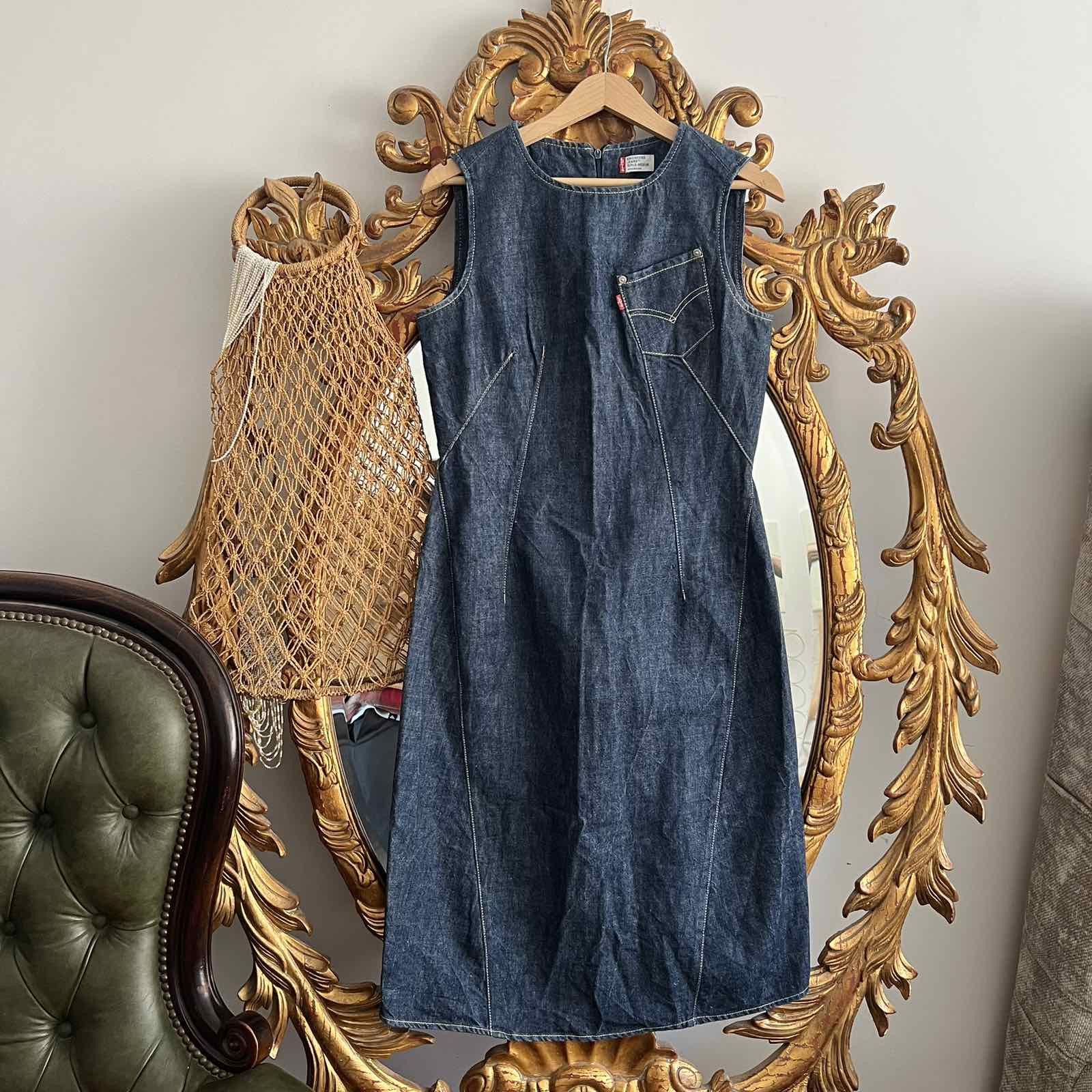 Levi's VTG Levi’s Woman Engineered Denim Dress Sz S Size S / US 4 / IT 40 - 1 Thumbnail