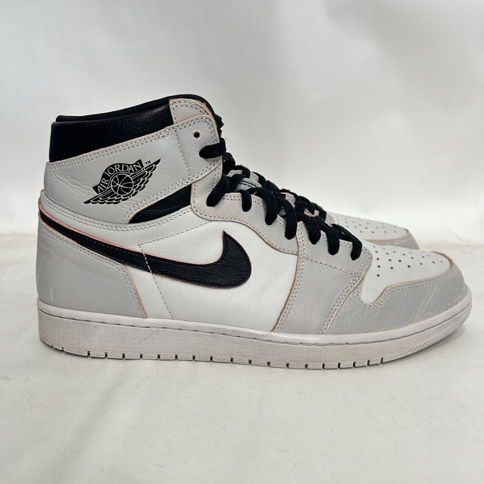 Nike Air Jordan Retro High OG Defiant SB “NYC to Paris”