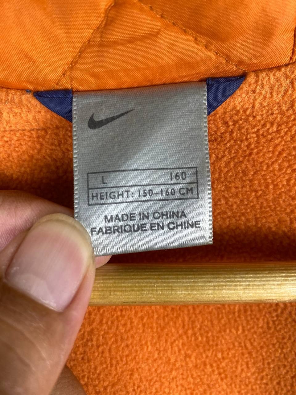 Nike nike long coach jacket faded swoosh at the back Size US L / EU 52-54 / 3 - 6 Thumbnail