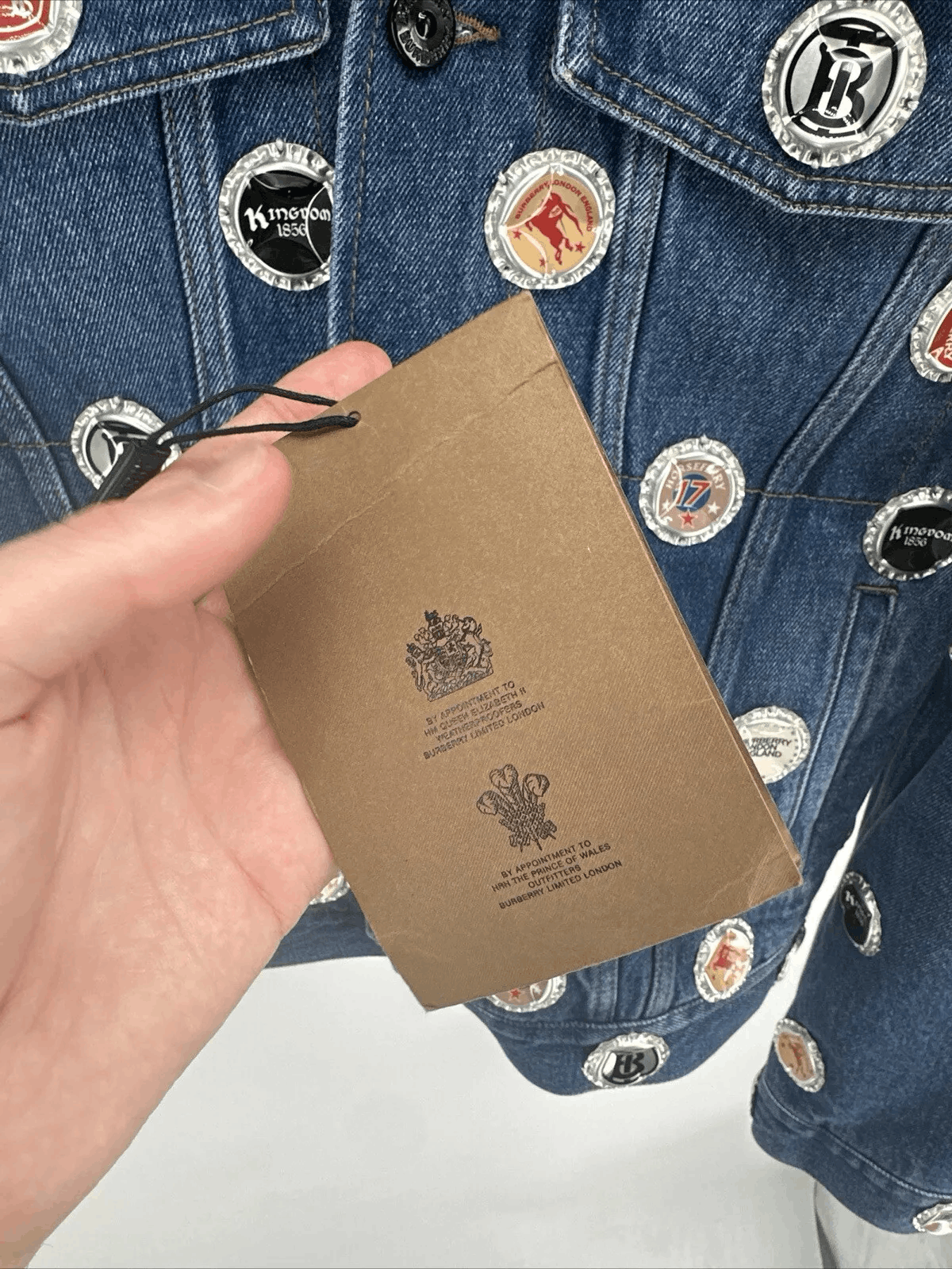 Burberry Burberry Bottle Cap Detail Denim Jacket Size 48 Size US M / EU 48-50 / 2 - 11 Thumbnail